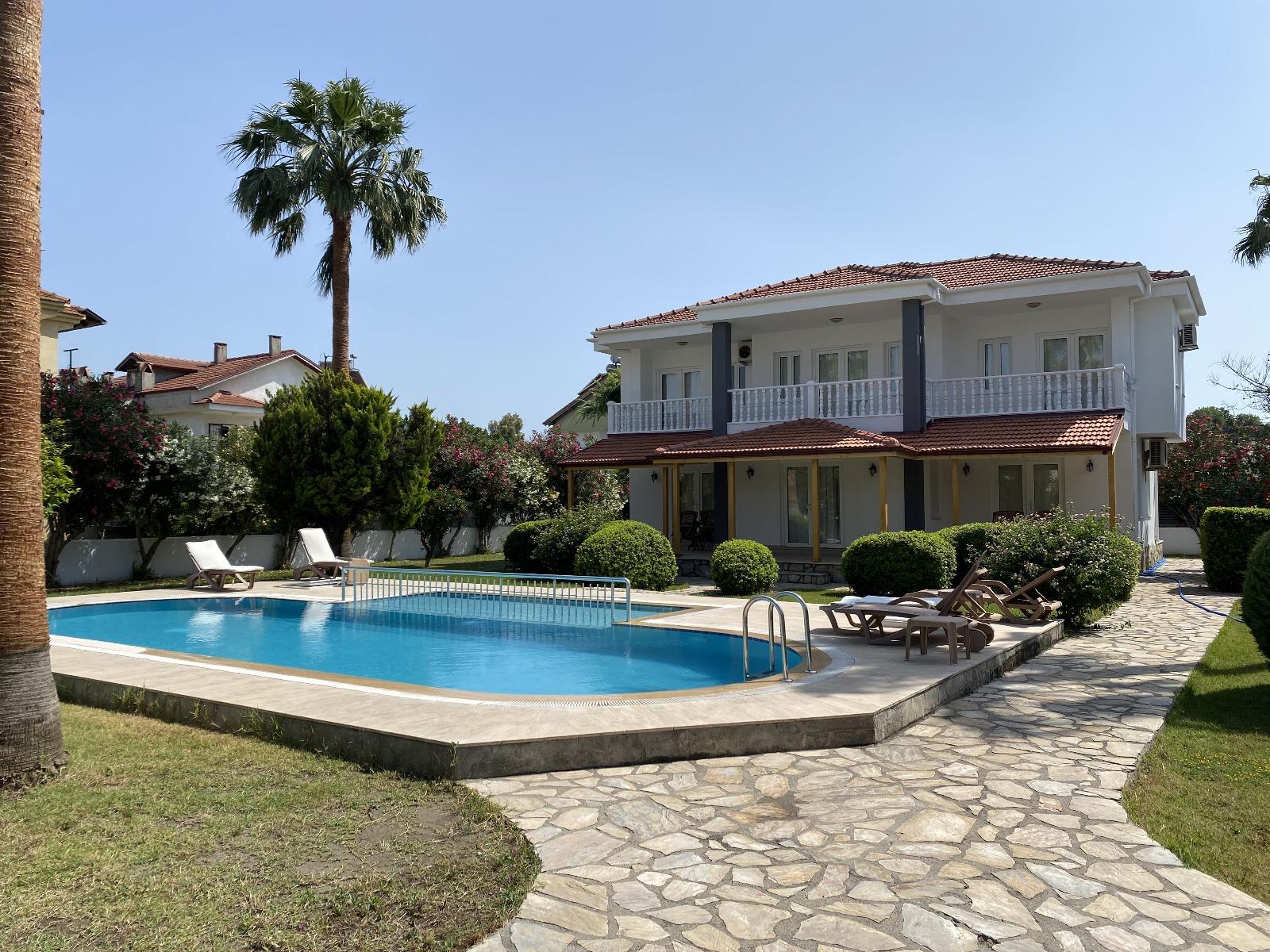 Stunning Central Location Villa