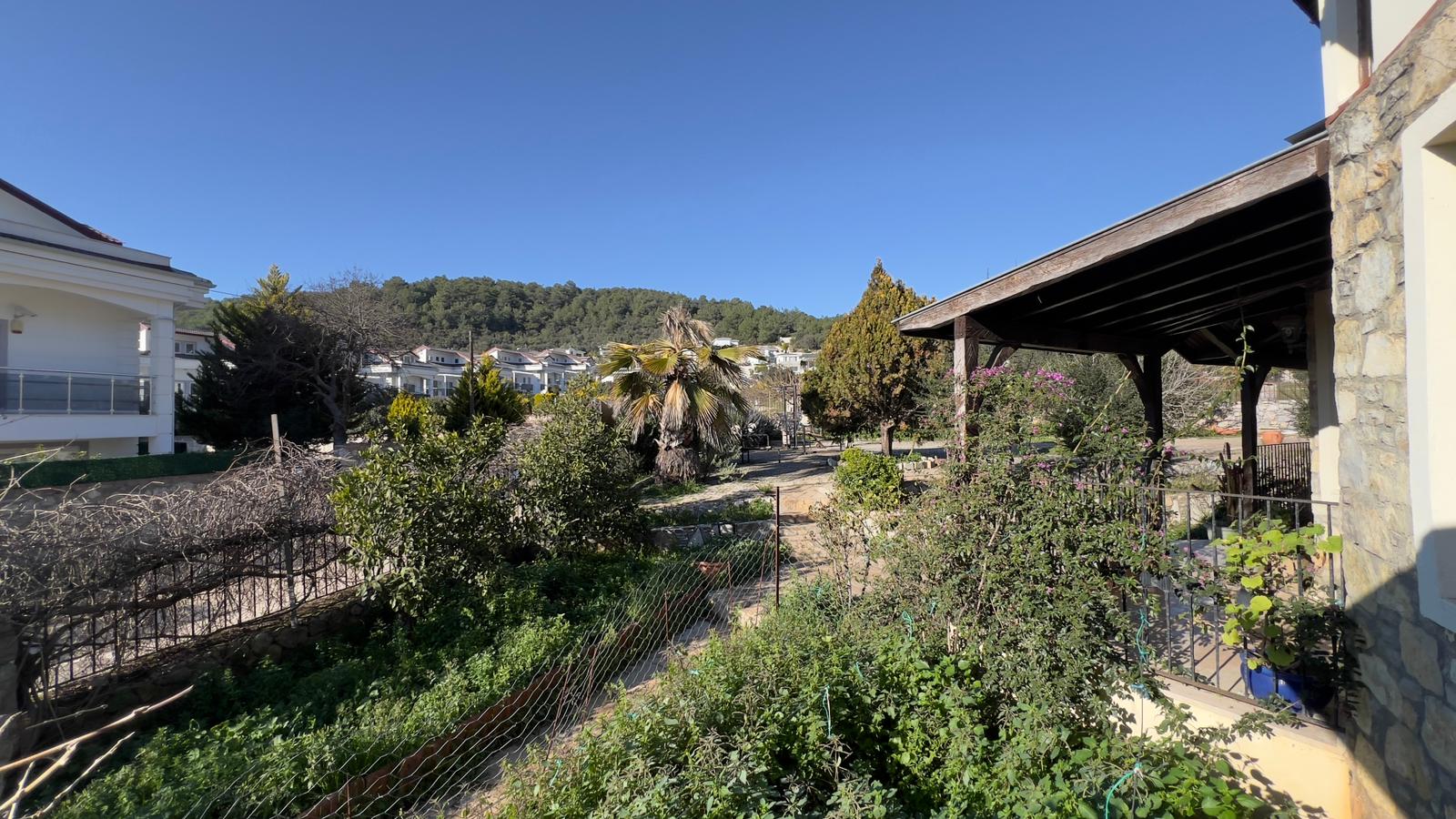 Secluded Family House in Ovacik