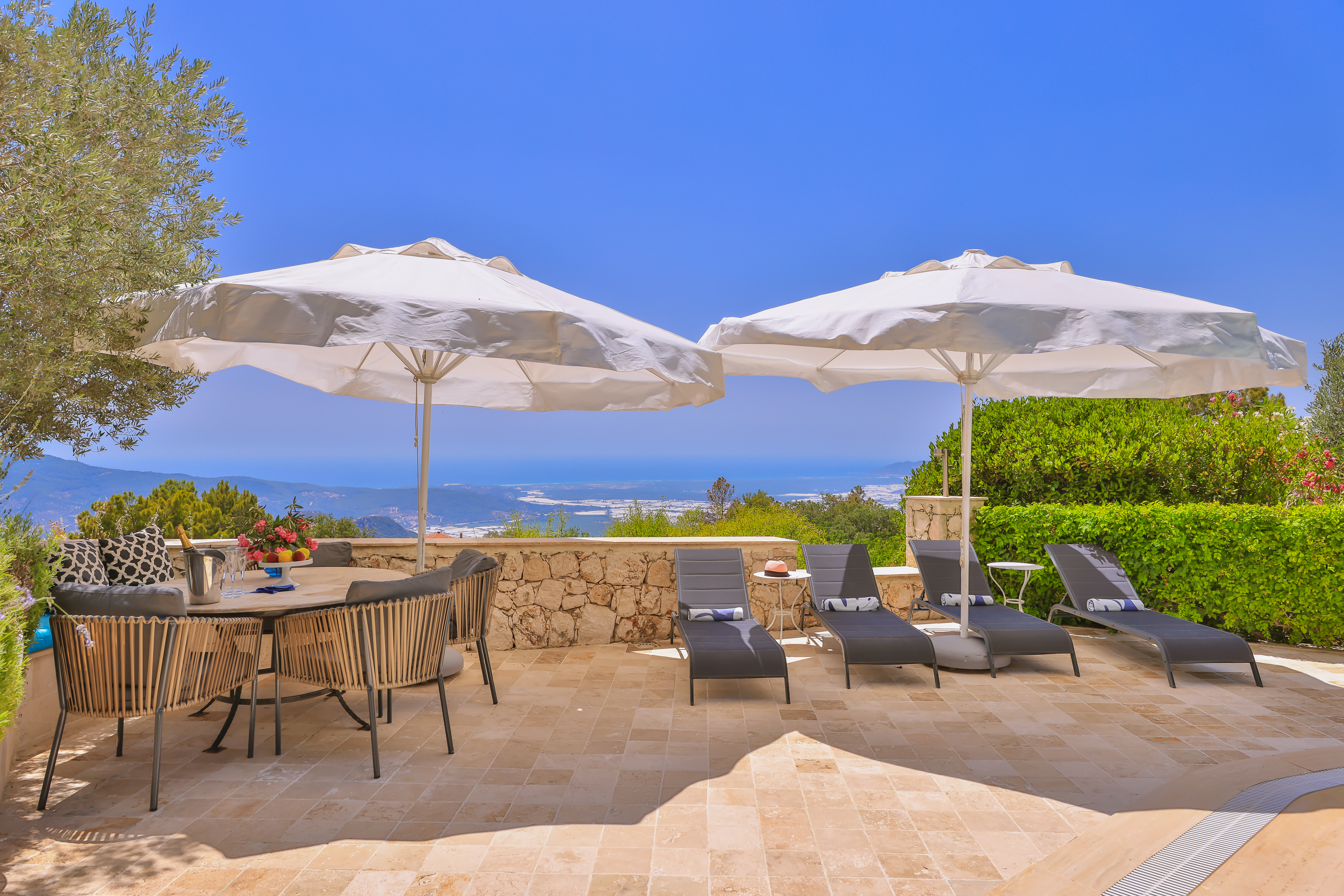 Secluded Luxury Villa in Islamlar