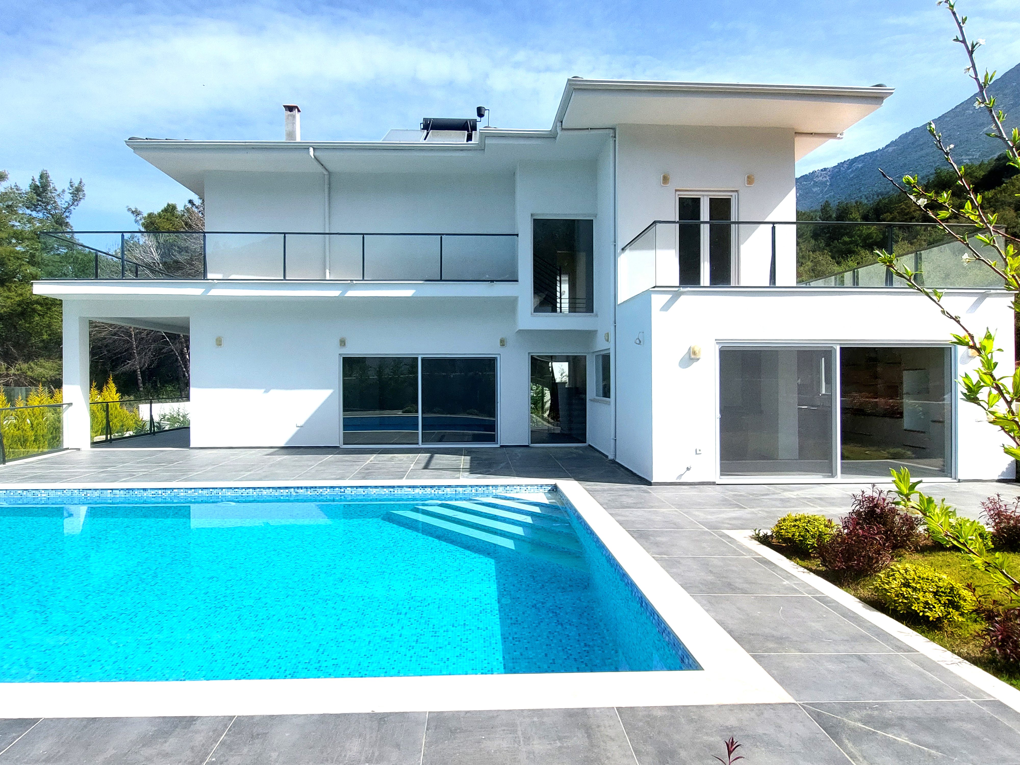 Impressive Luxury Villa in Ovacik