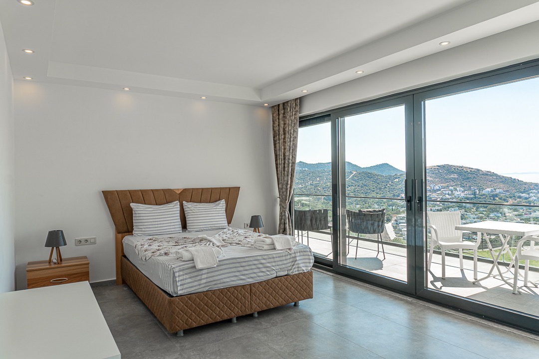 Sea-View Villa in Central Yalikavak