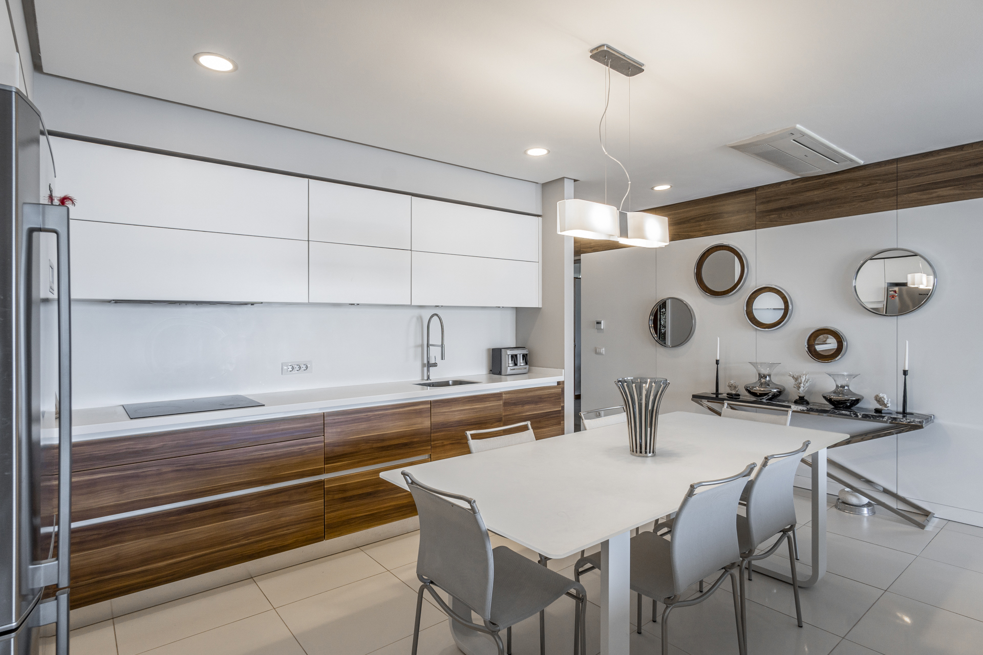 Seafront Modern Residences in Gundogan