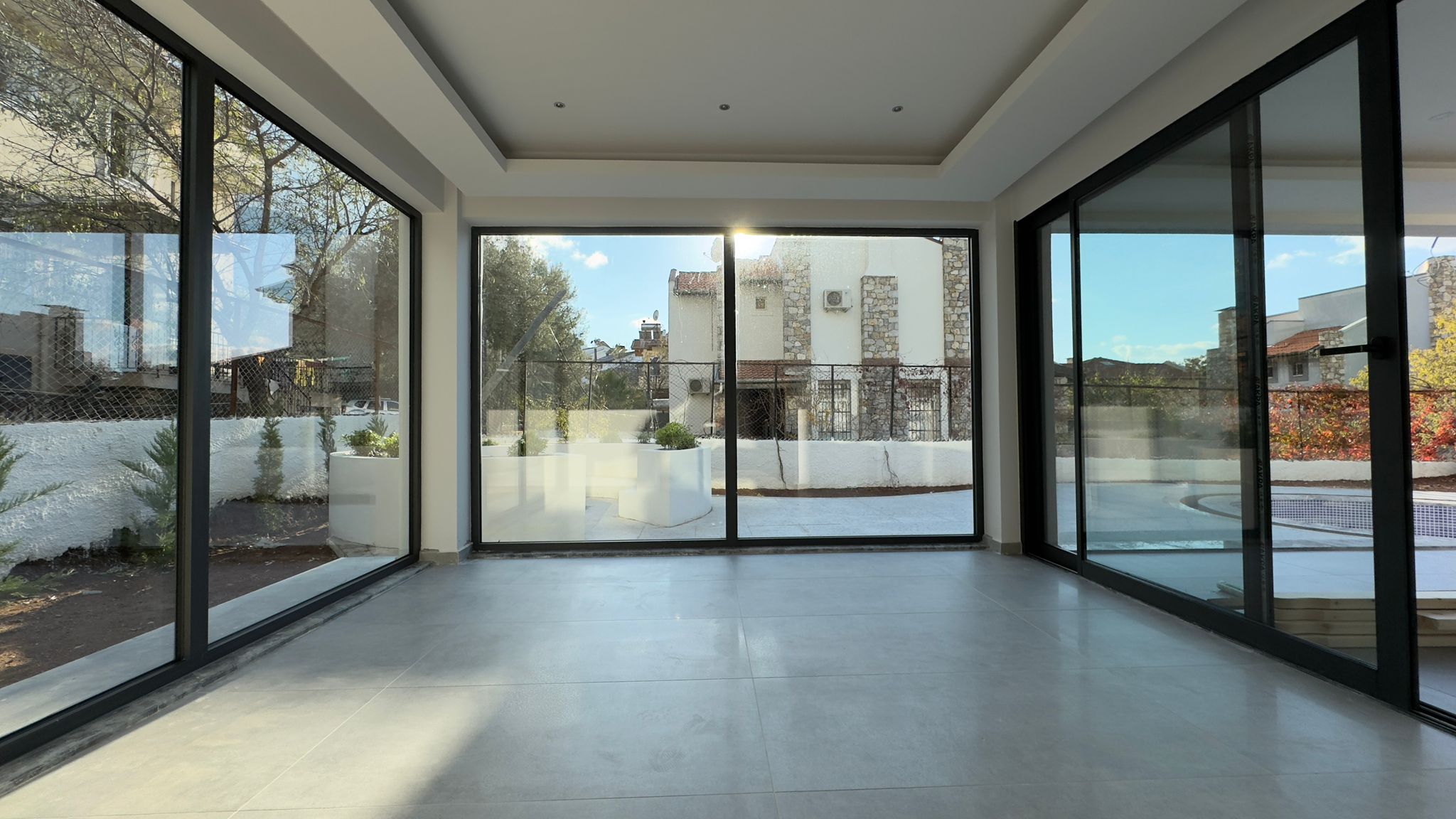 New Luxury Mountain View Villa