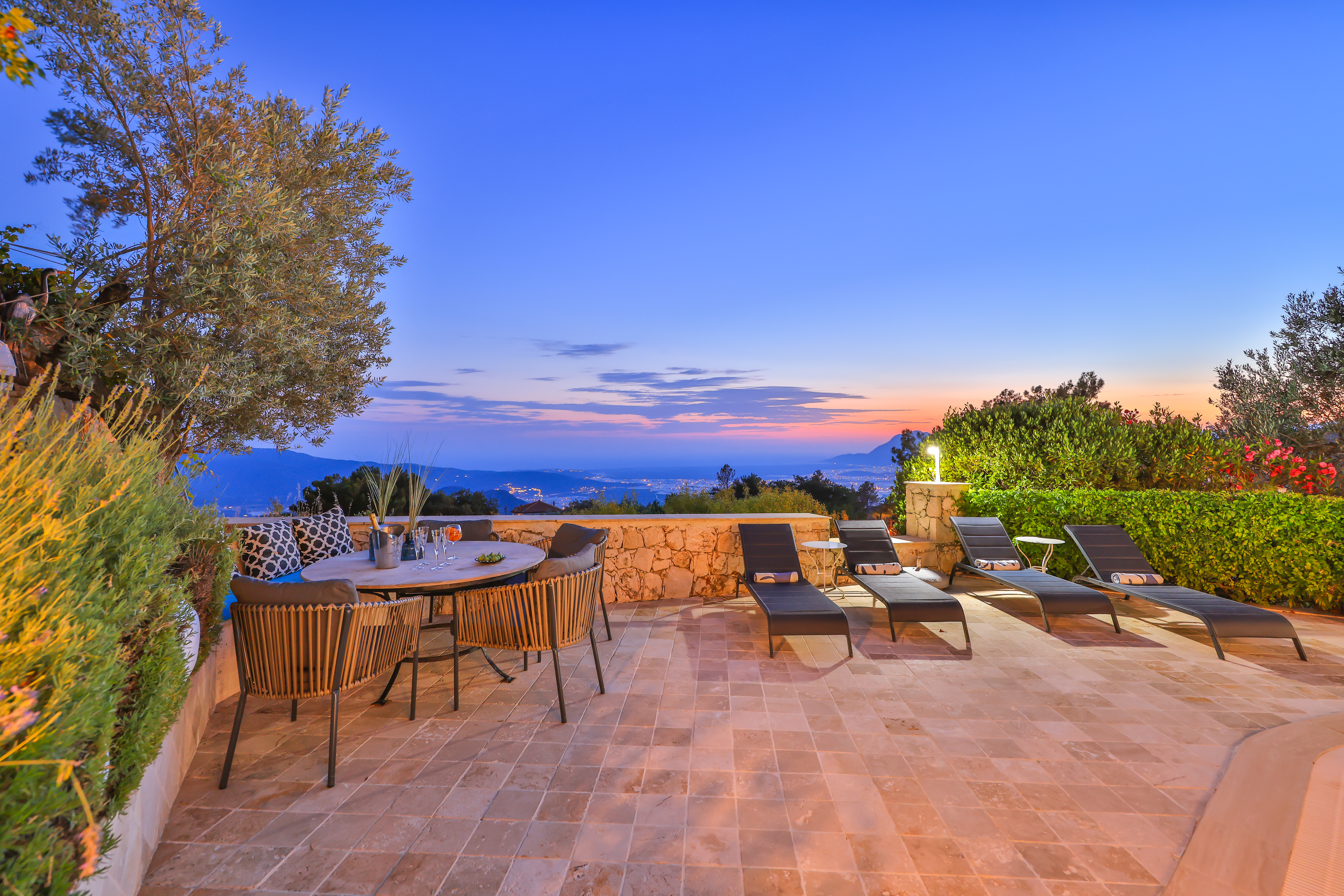 Secluded Luxury Villa in Islamlar