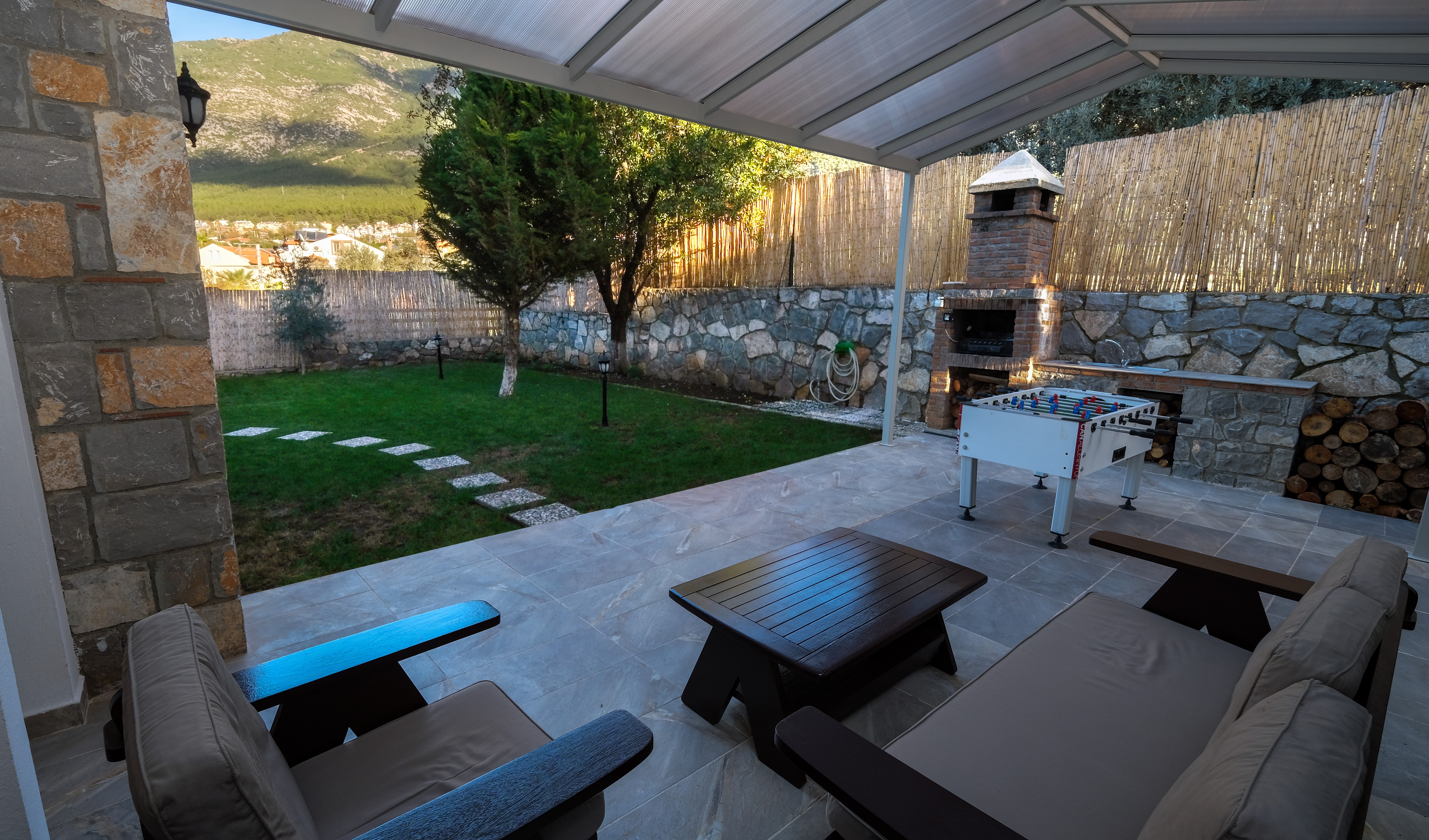 Detached Villa For Sale in Ovacik