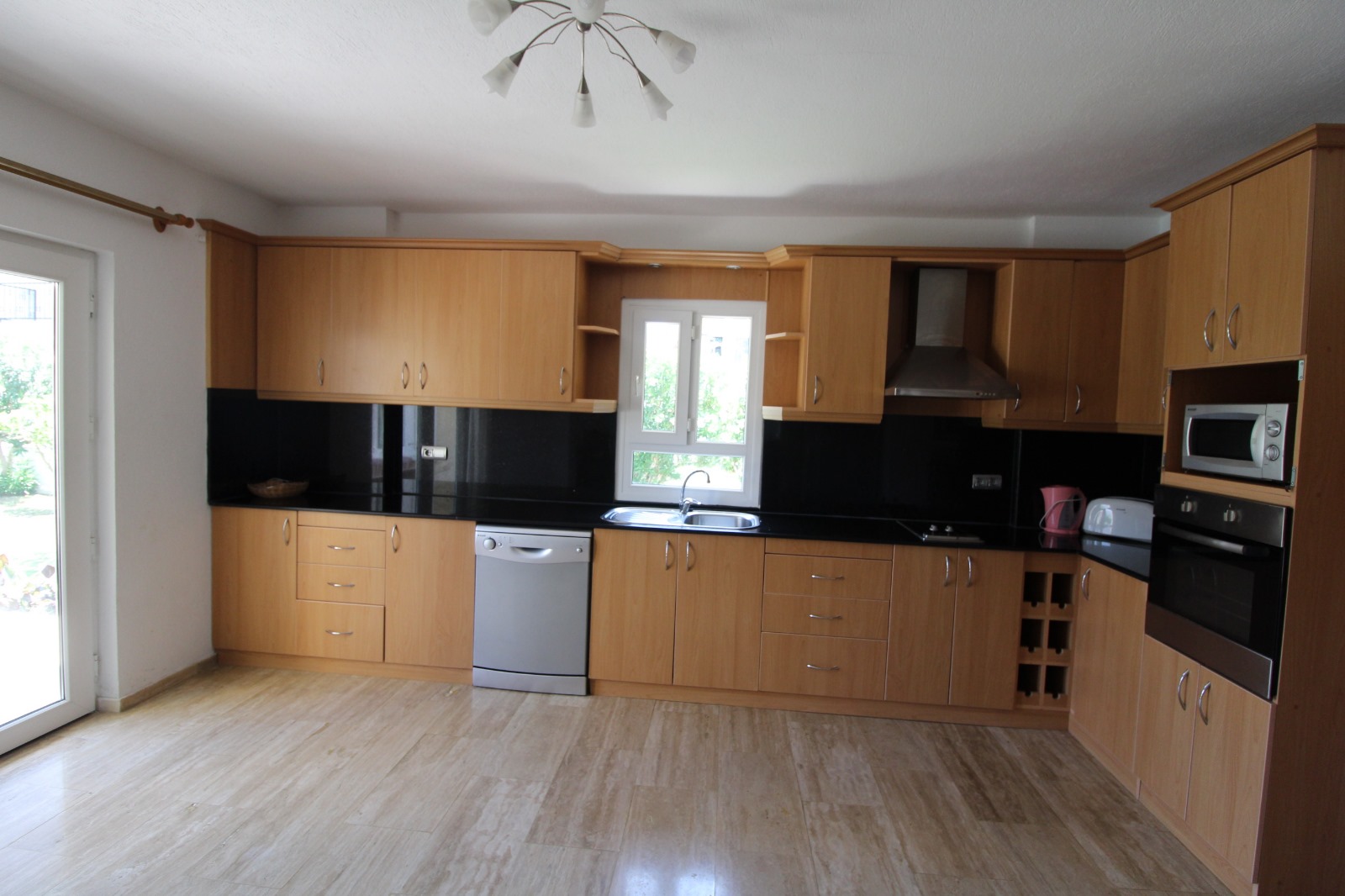 Stunning Central Location Villa