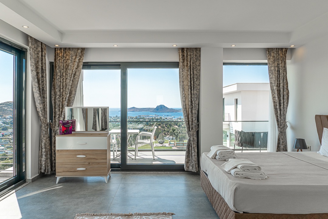 Sea-View Villa in Central Yalikavak