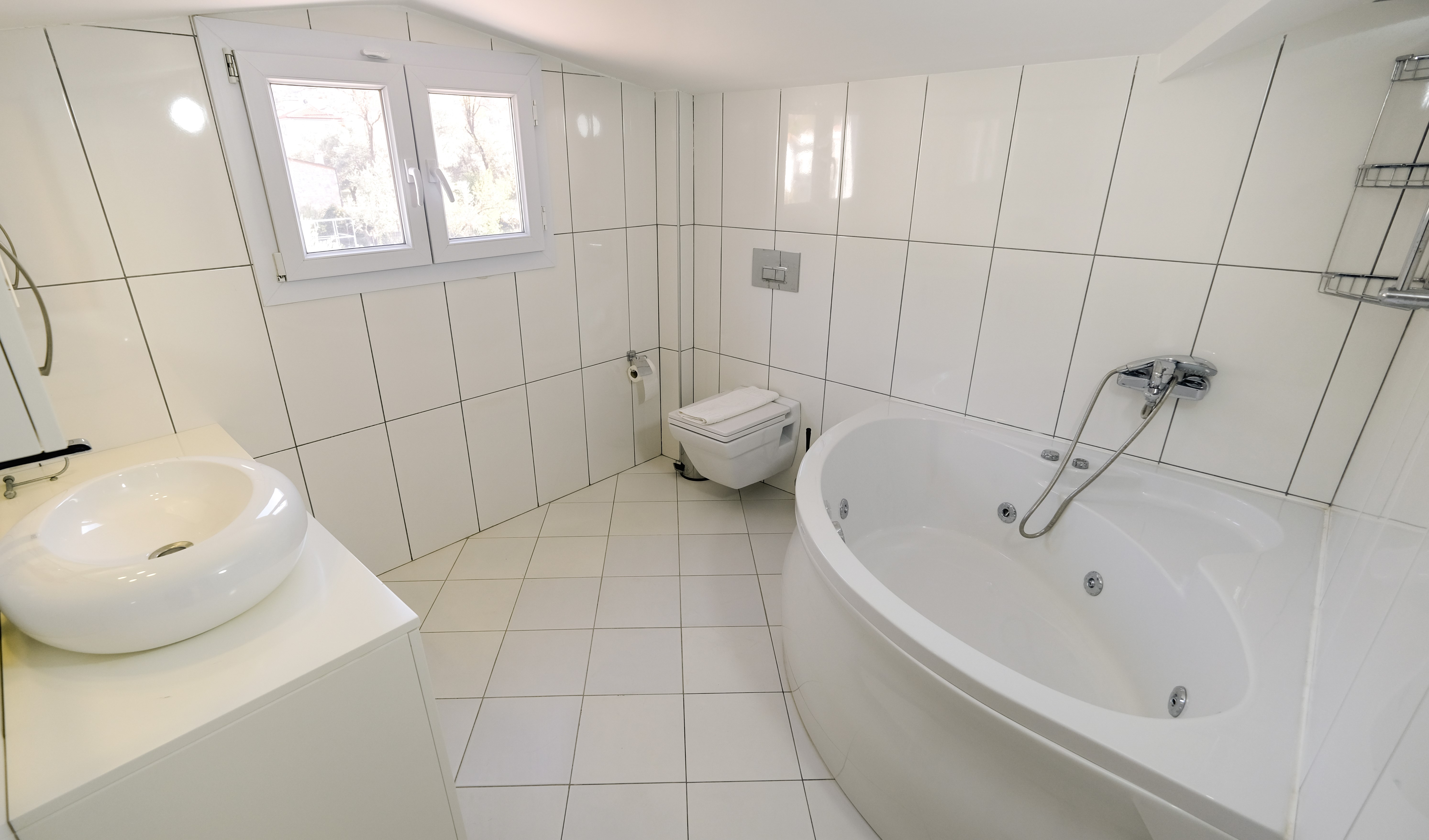 Detached Villa For Sale in Ovacik