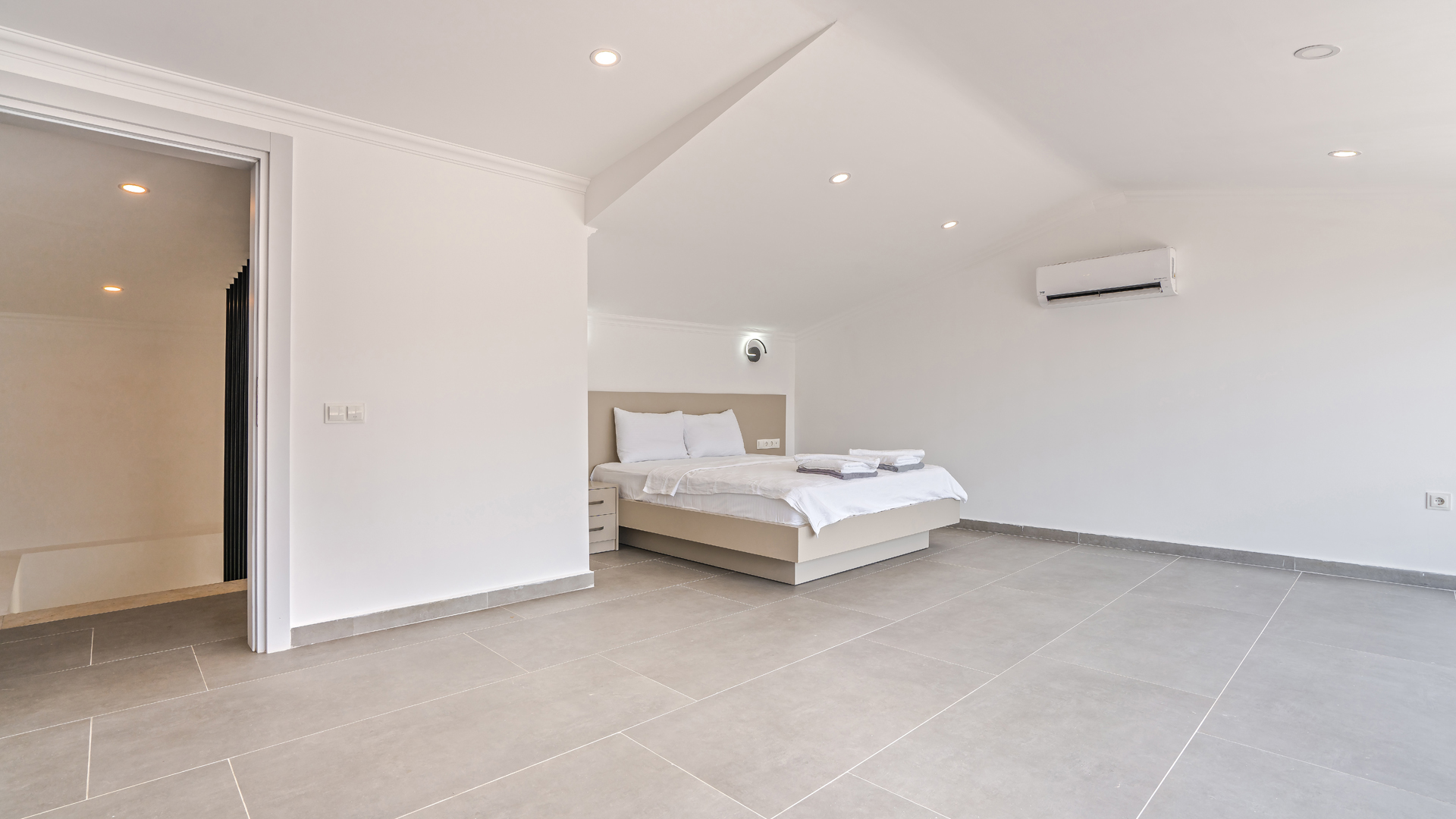 Stunning Villa in Ortaalan