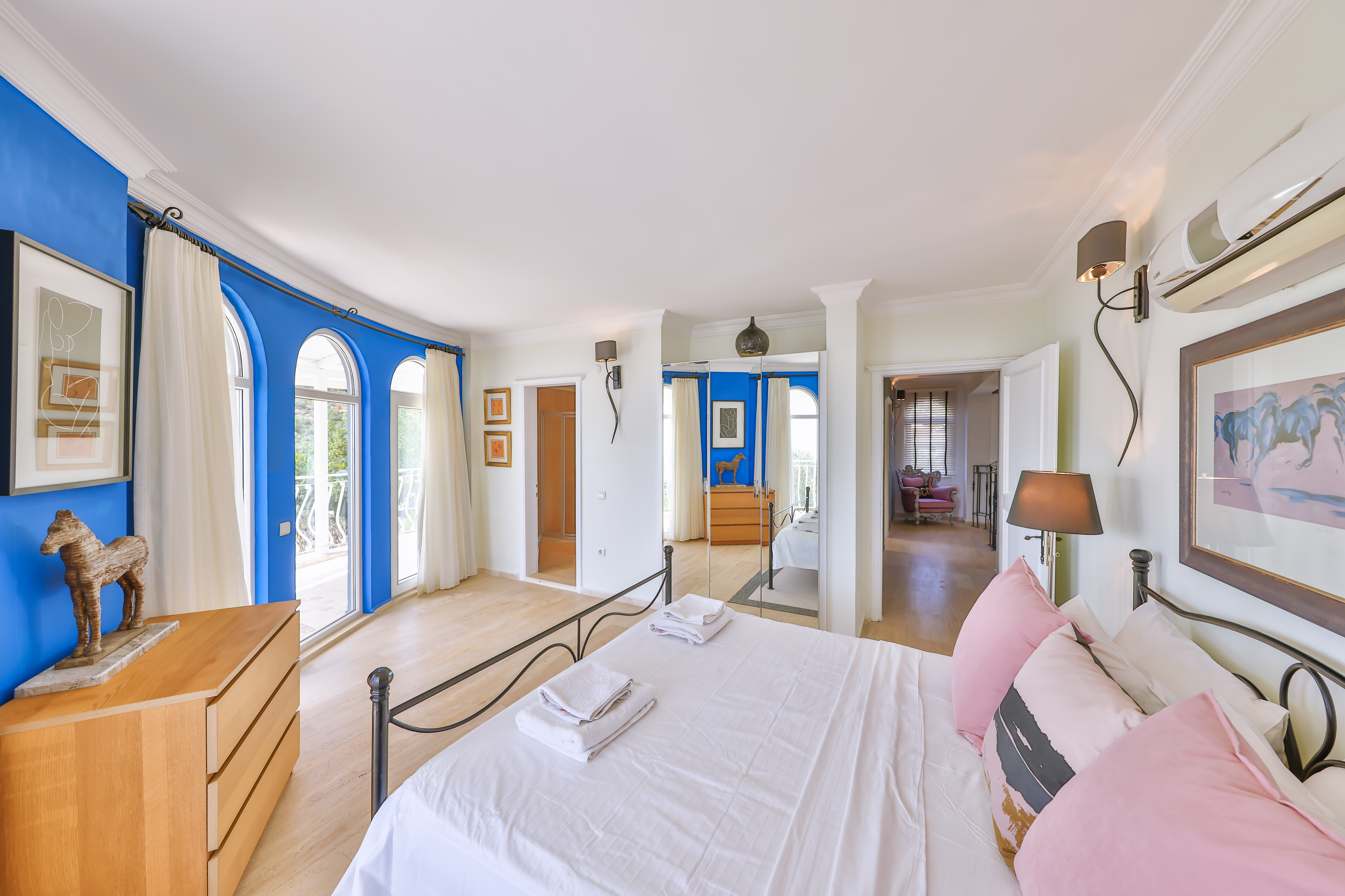 Secluded Luxury Villa in Islamlar