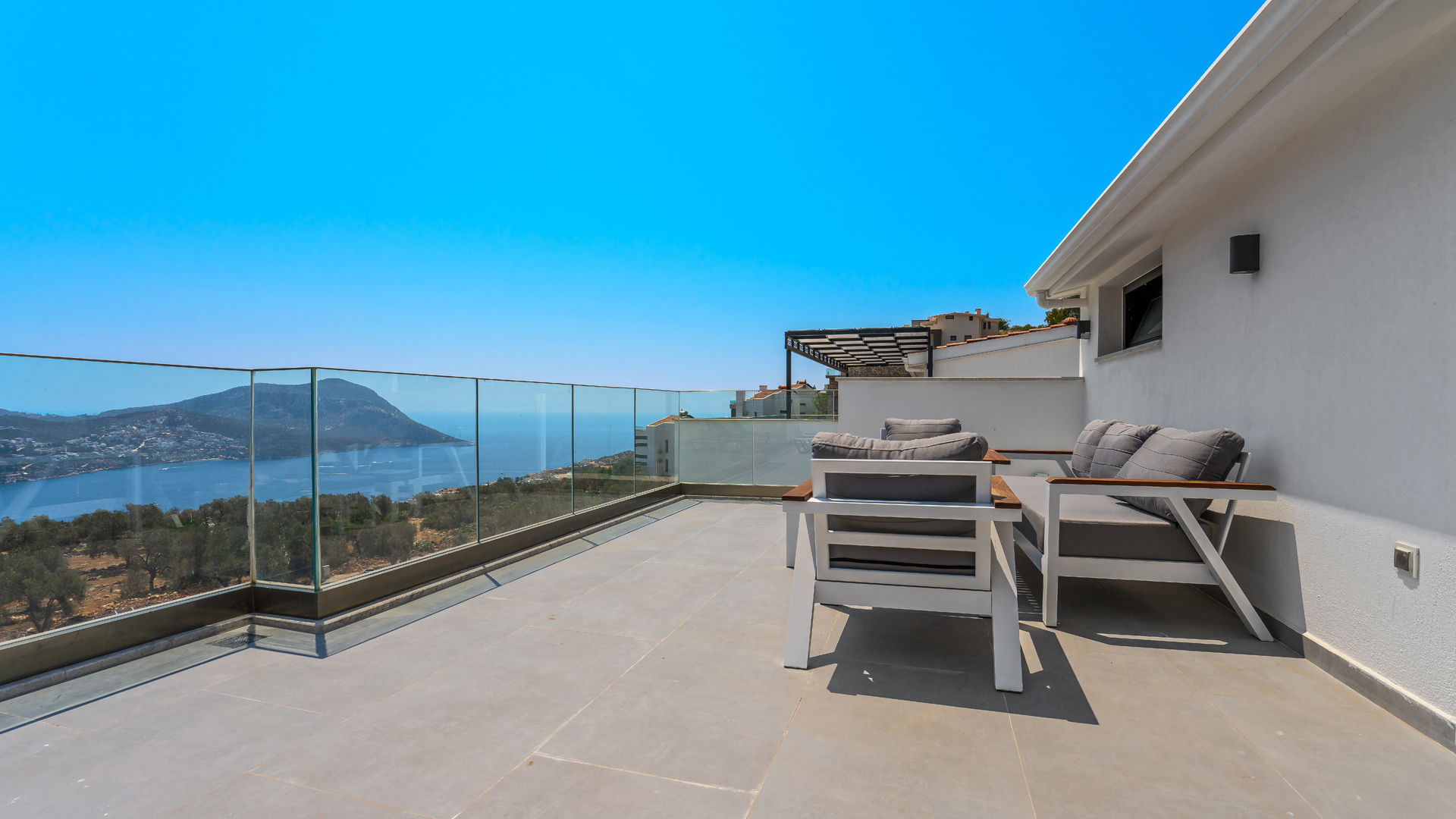 Stunning Villa in Ortaalan