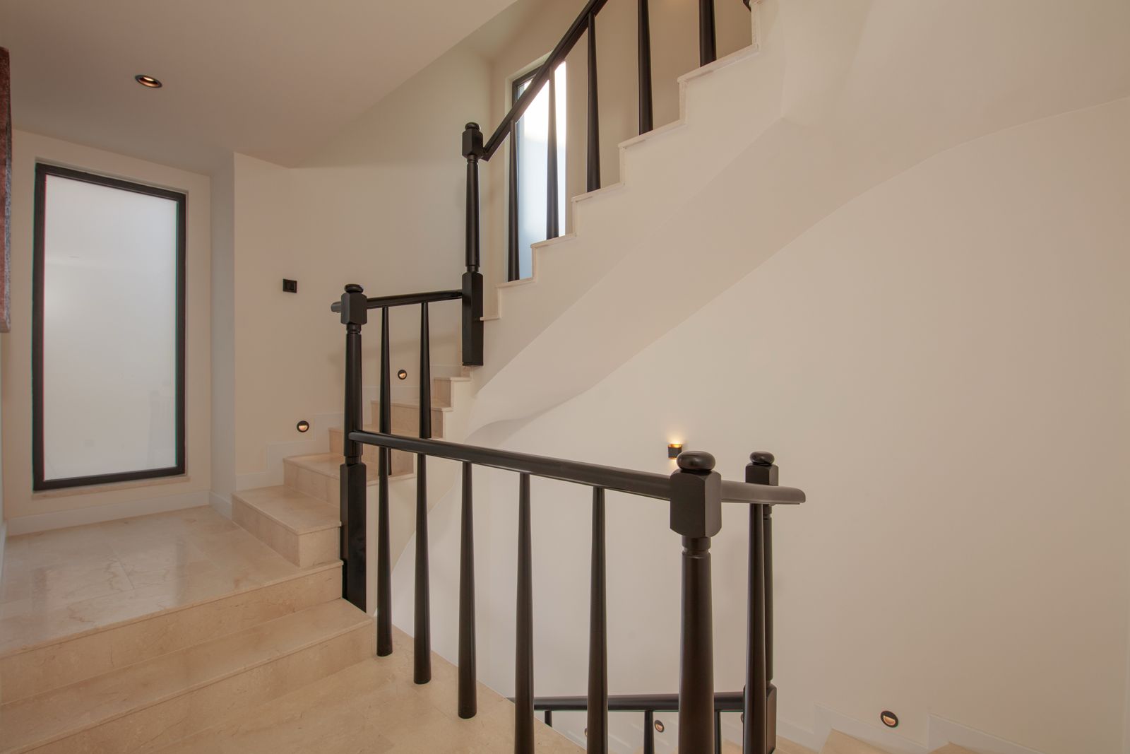 Elegant Villa on Sovalye Island