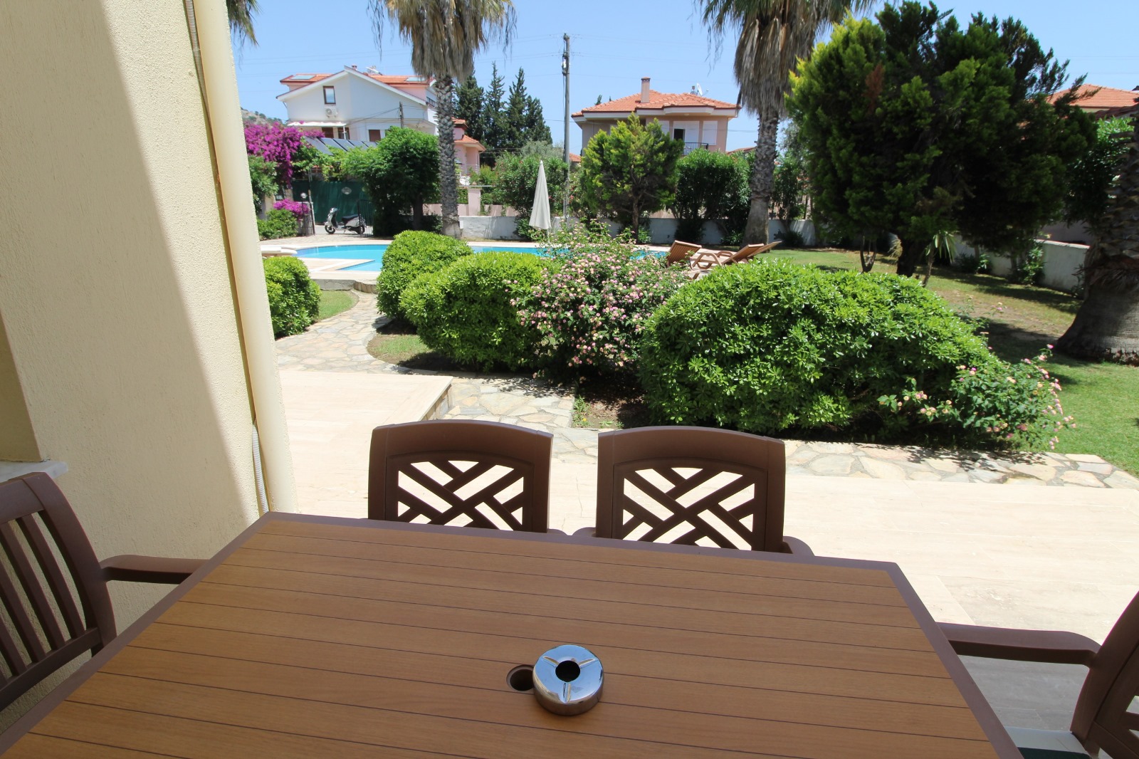 Stunning Central Location Villa