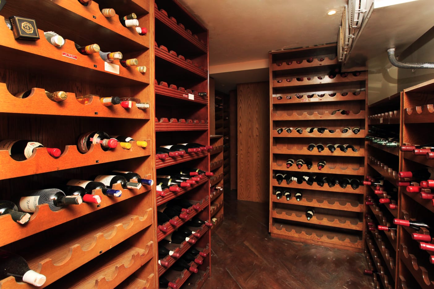 Stunning Contemporary Mansion For Sale In Istanbul