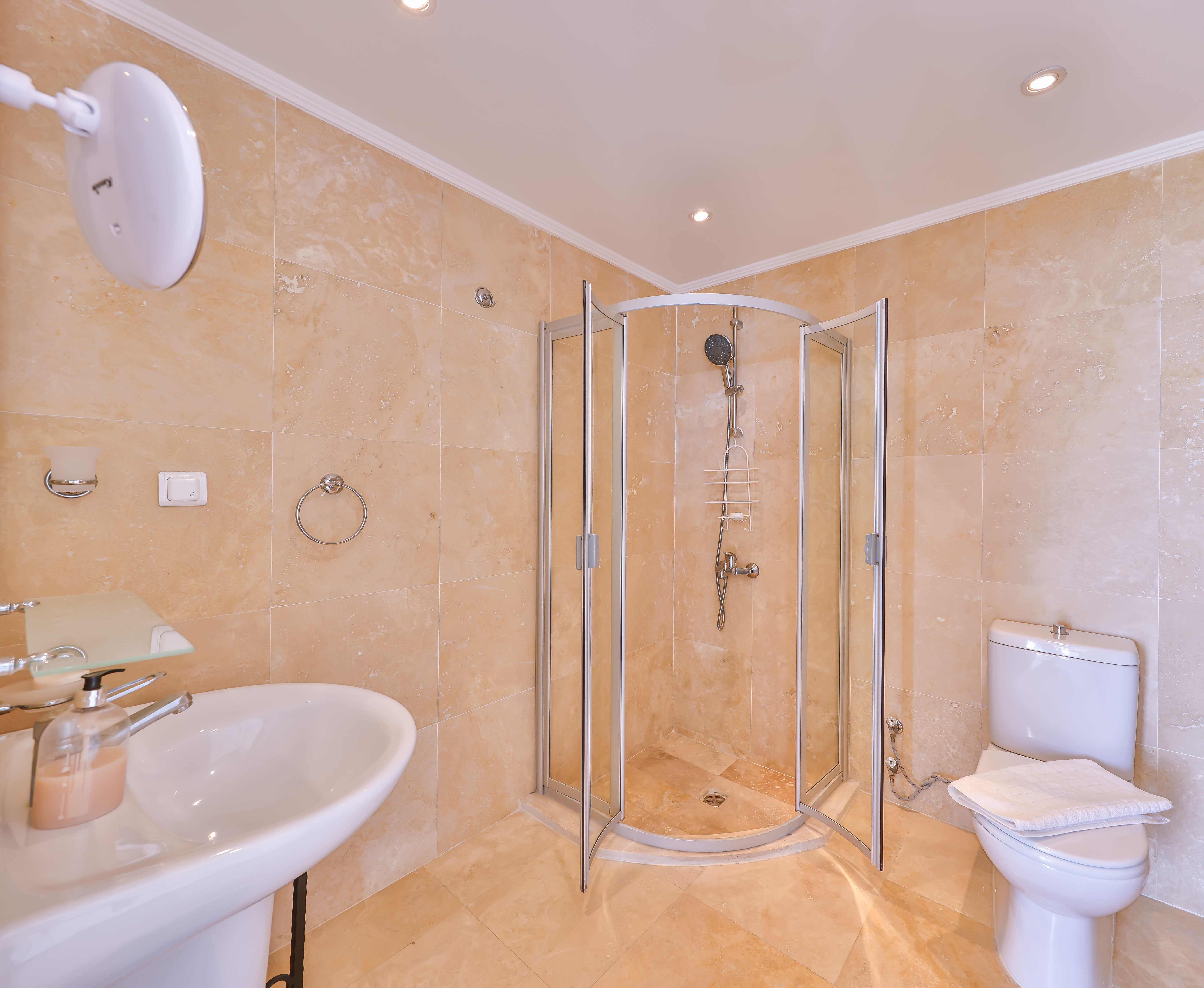 Secluded Luxury Villa in Islamlar