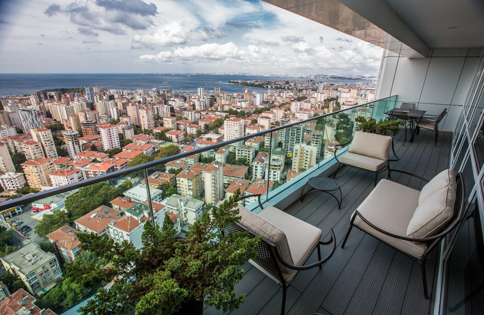 Luxury Apartment in Kadikoy