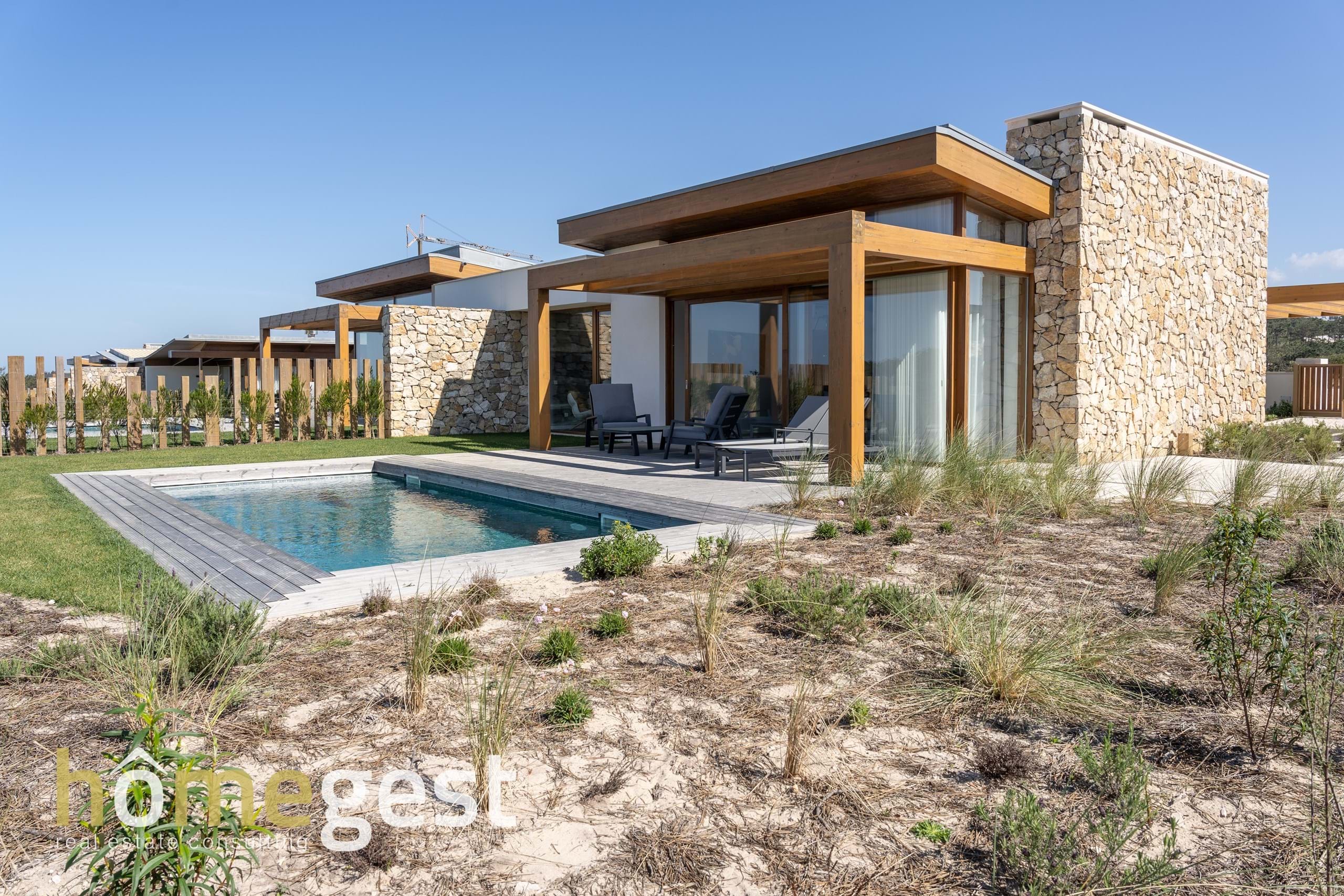 Three Bedroom Villa in Obidos