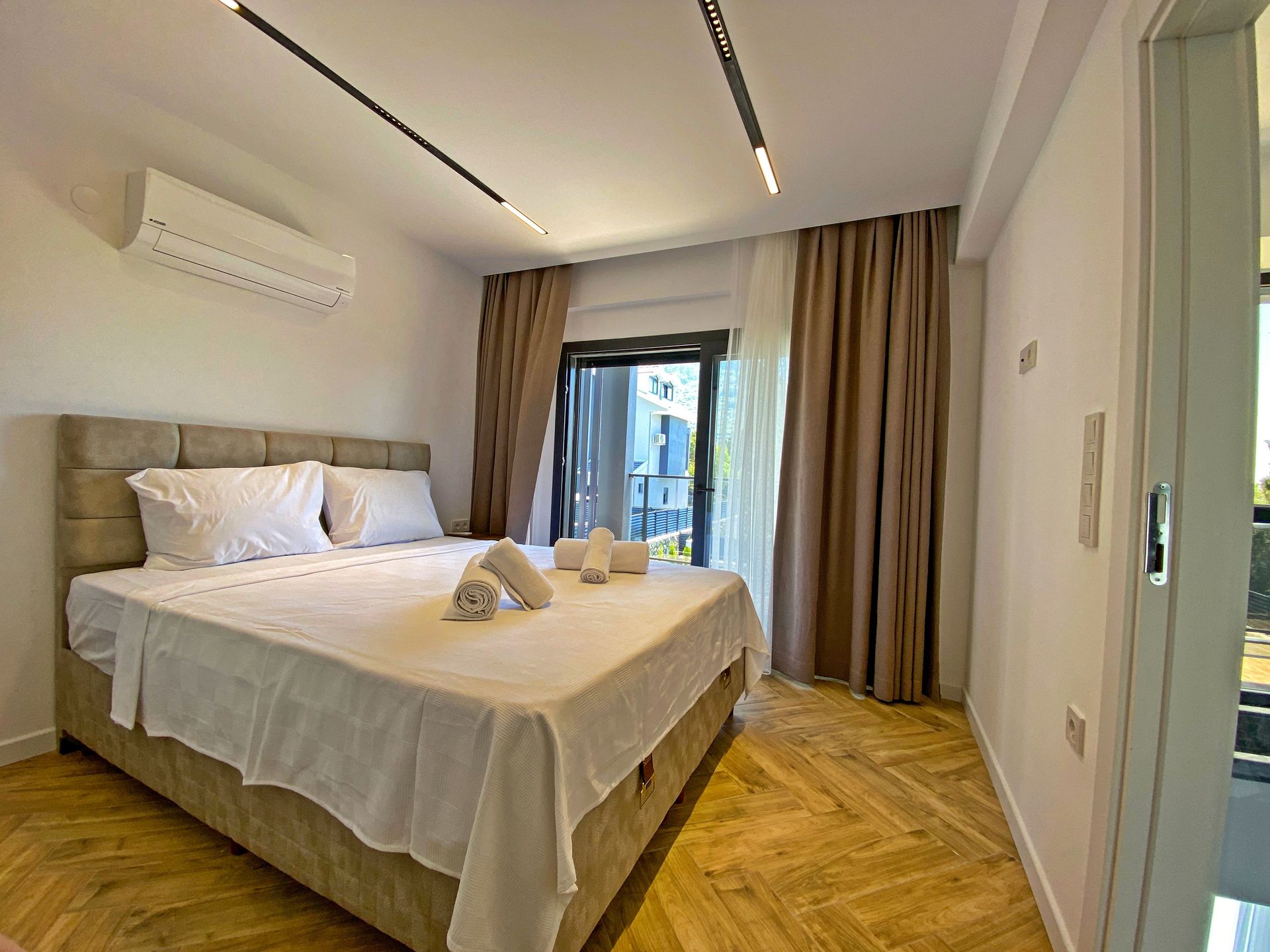 Modern Luxury Villas in Ovacik