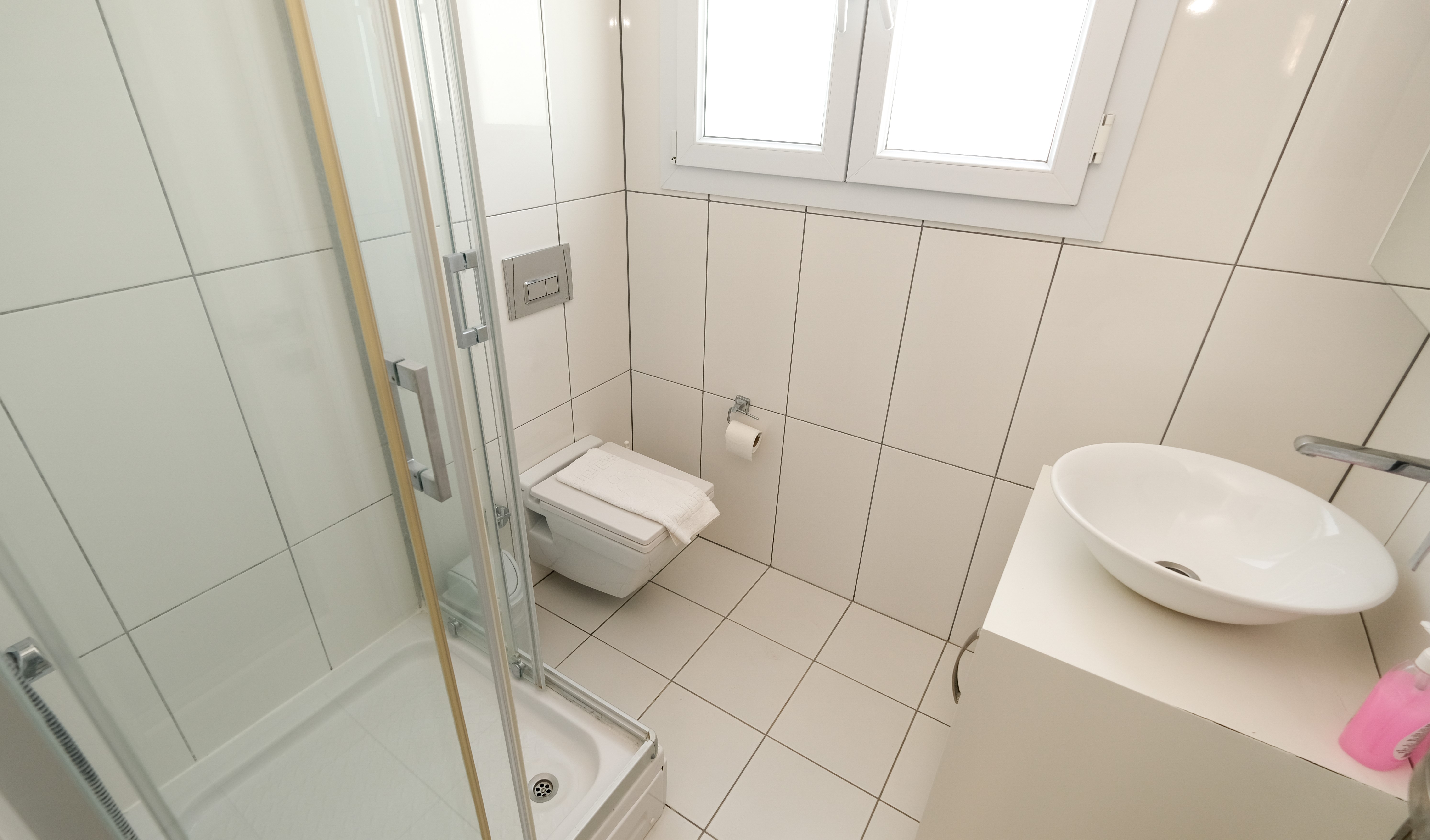 Detached Villa For Sale in Ovacik