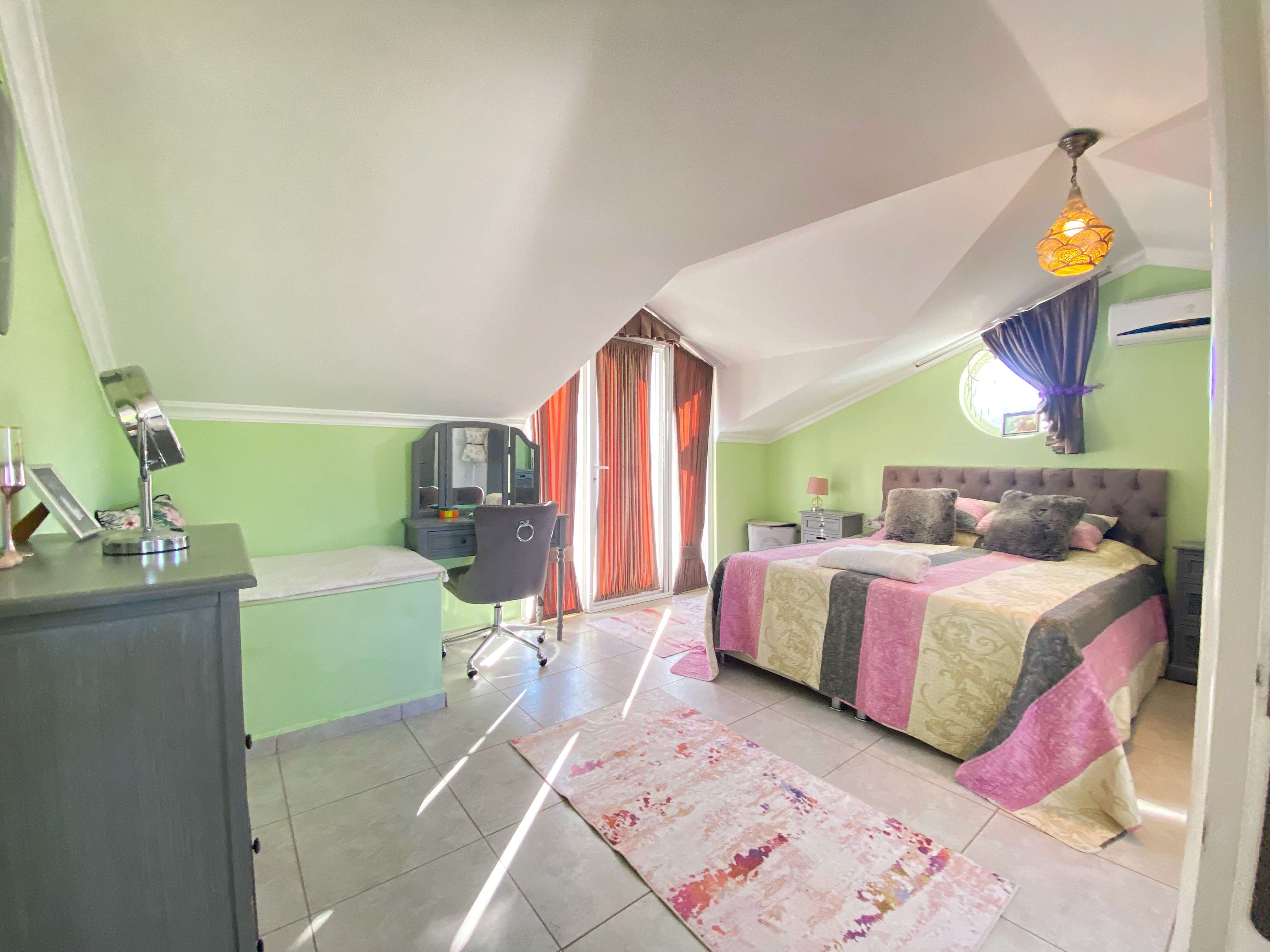 Modern Mountain View Villa