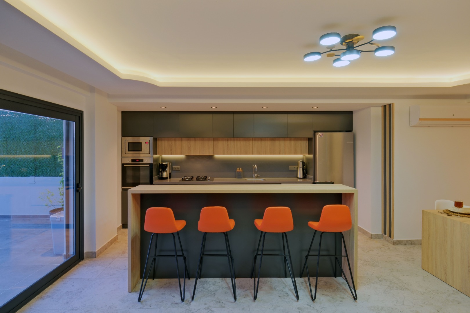 Stunning Modern Villa in Ovacik