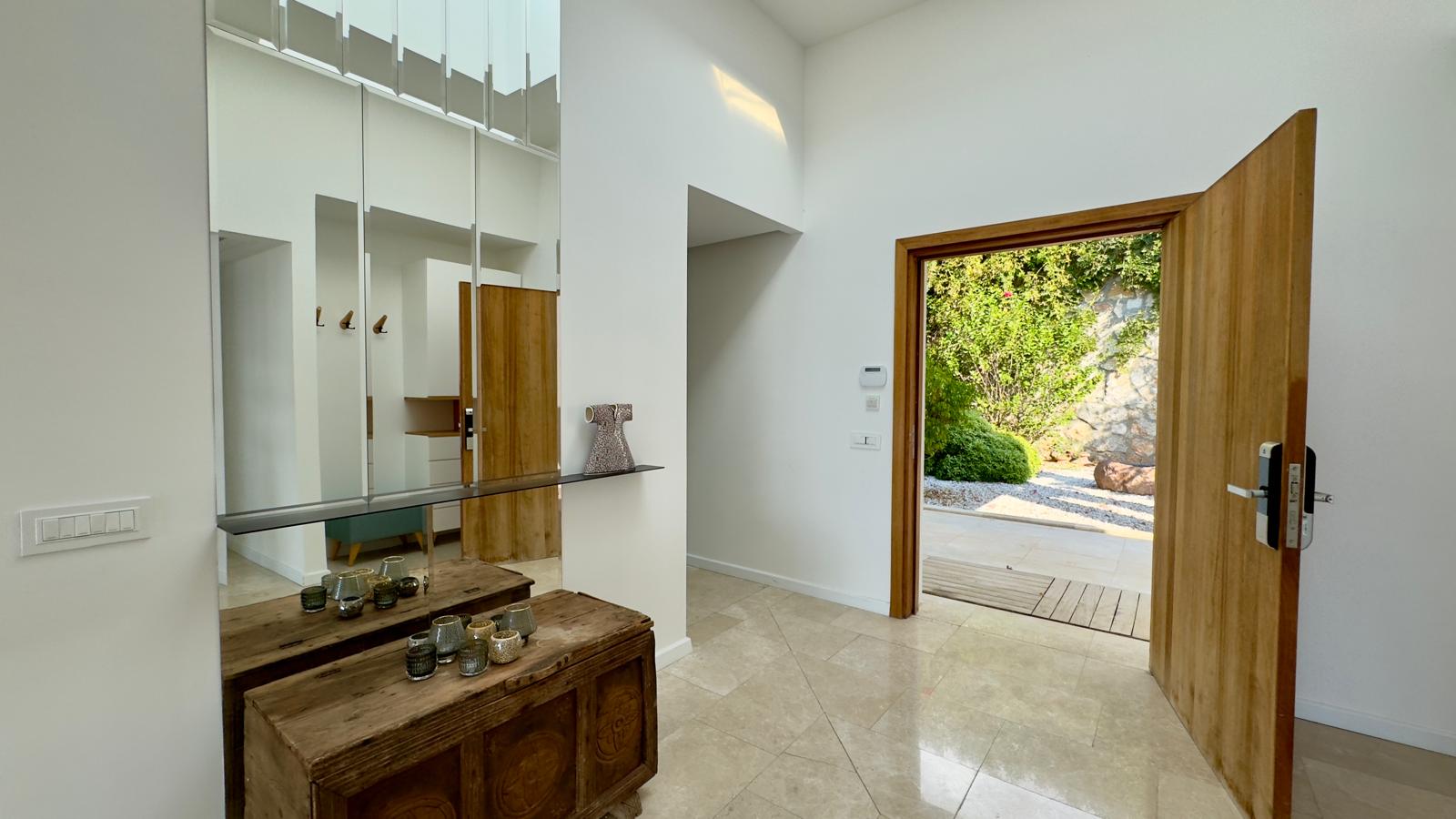 Secluded Villa with Stunning Sea-Views