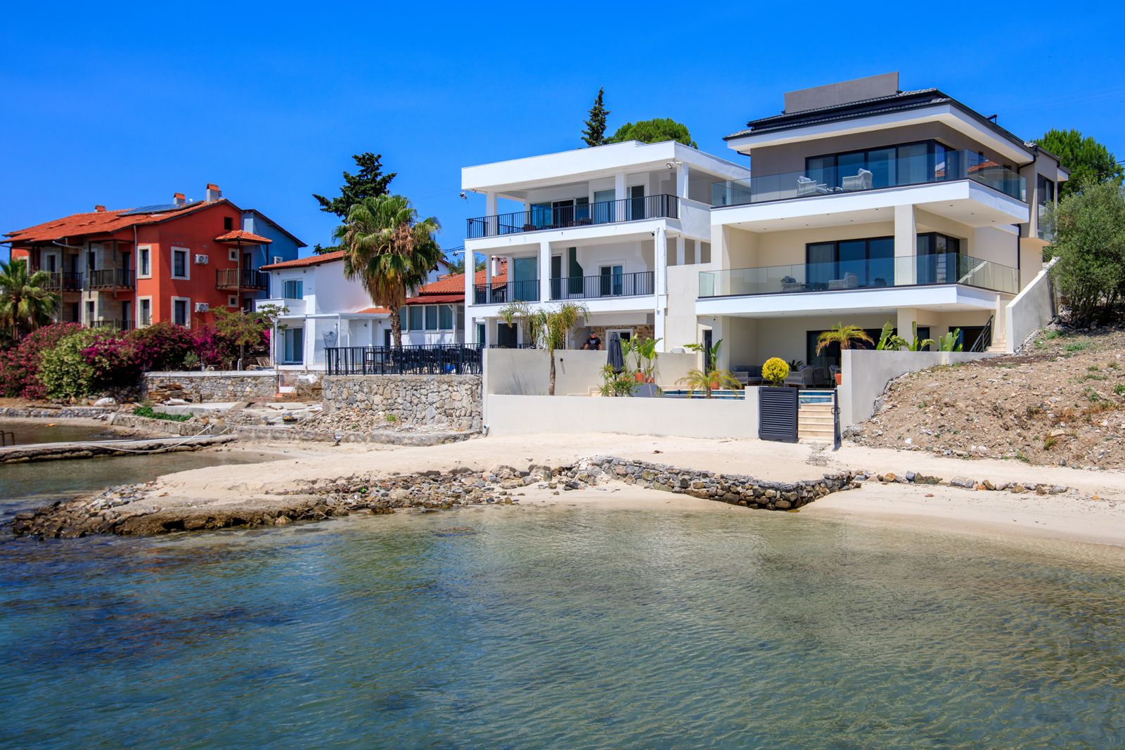 Elegant Villa on Sovalye Island