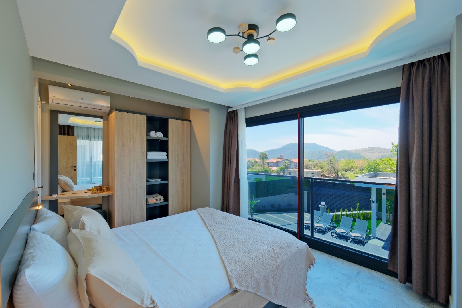 Stunning Modern Villa in Ovacik