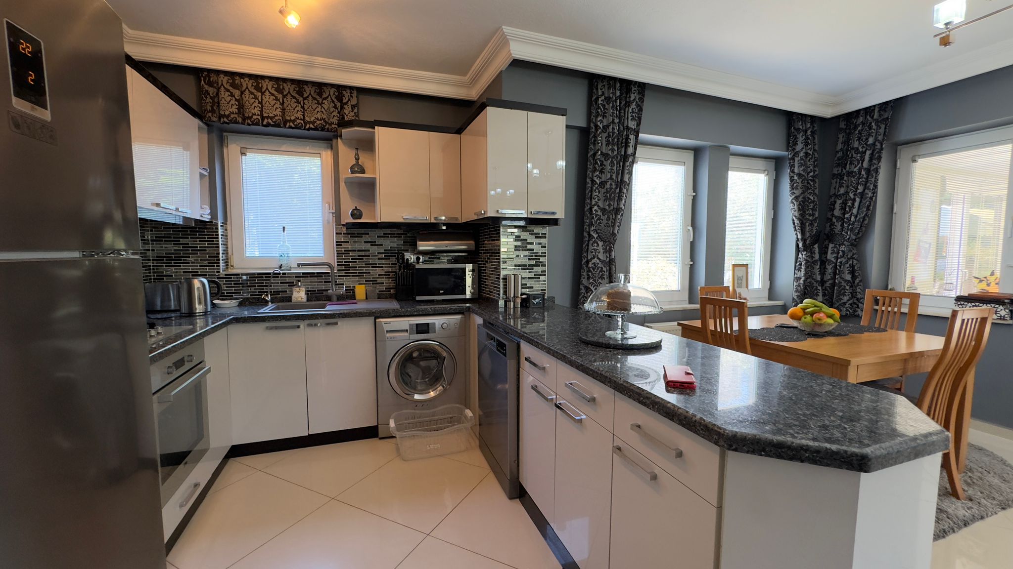 Superb Contemporary Villa in Ovacik