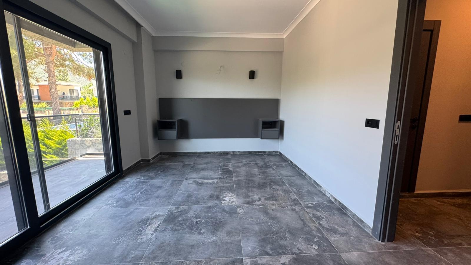 Brand New Luxury Villas