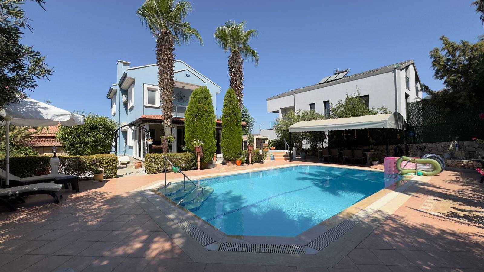 Superb Contemporary Villa in Ovacik