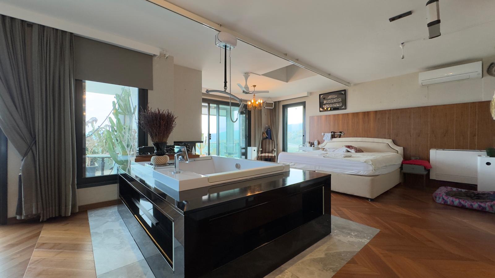 Stylish Sea-View Villa  in Bodrum