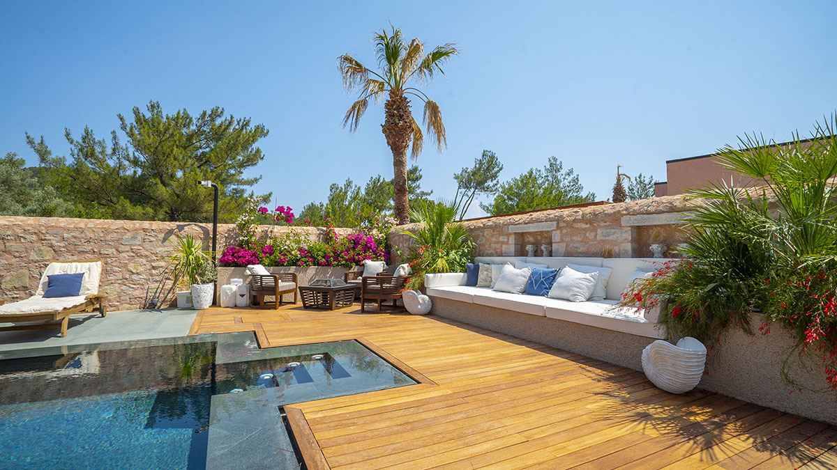 Secluded Luxury Stone Built Villas