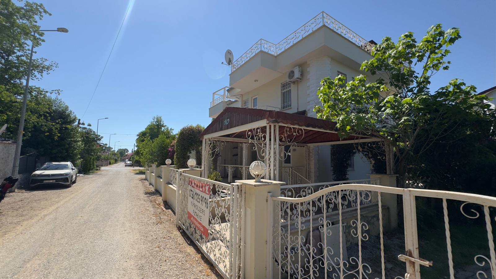 Spacious 3-Bedroom Villa in Calis