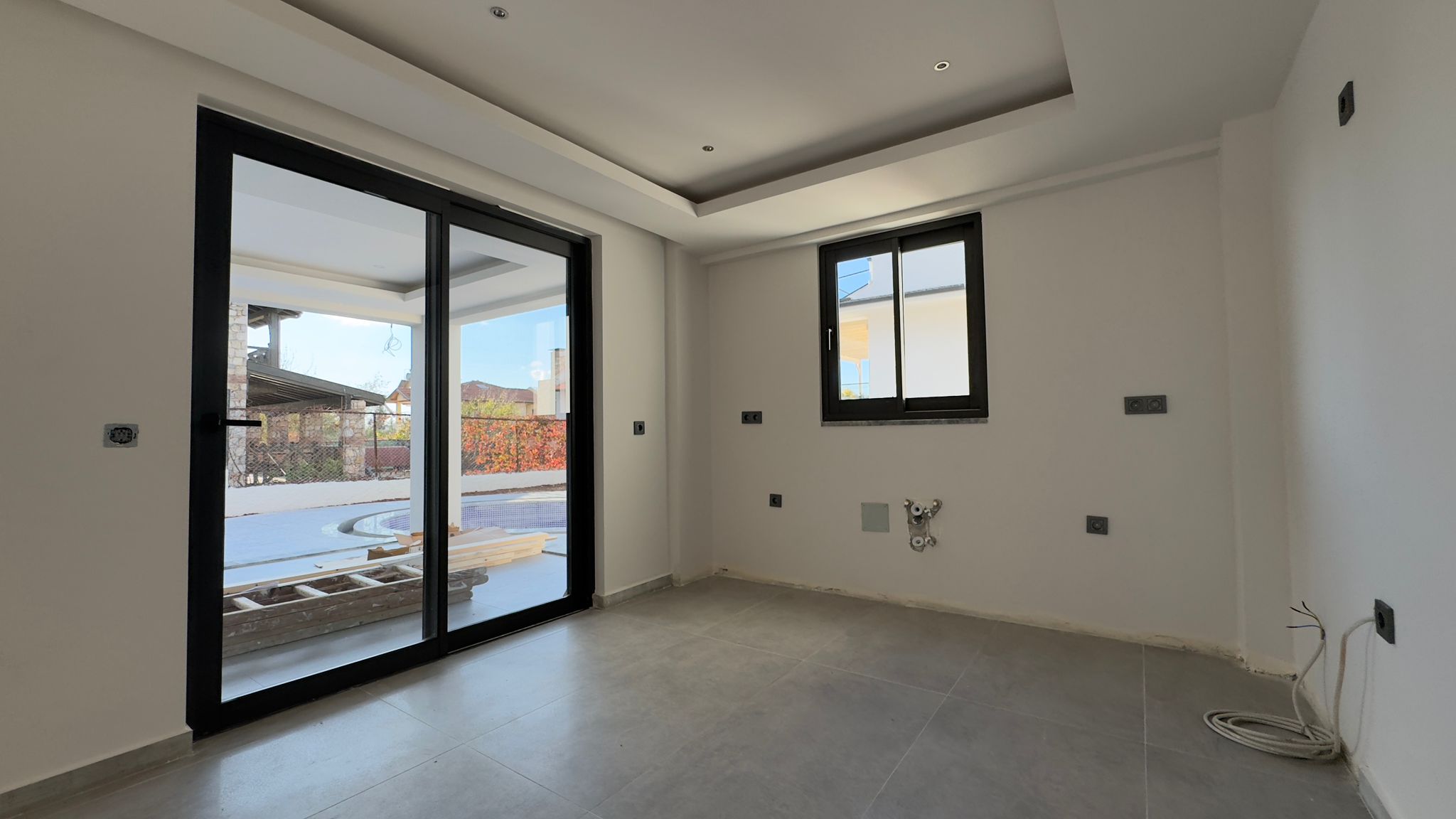 New Luxury Mountain View Villa