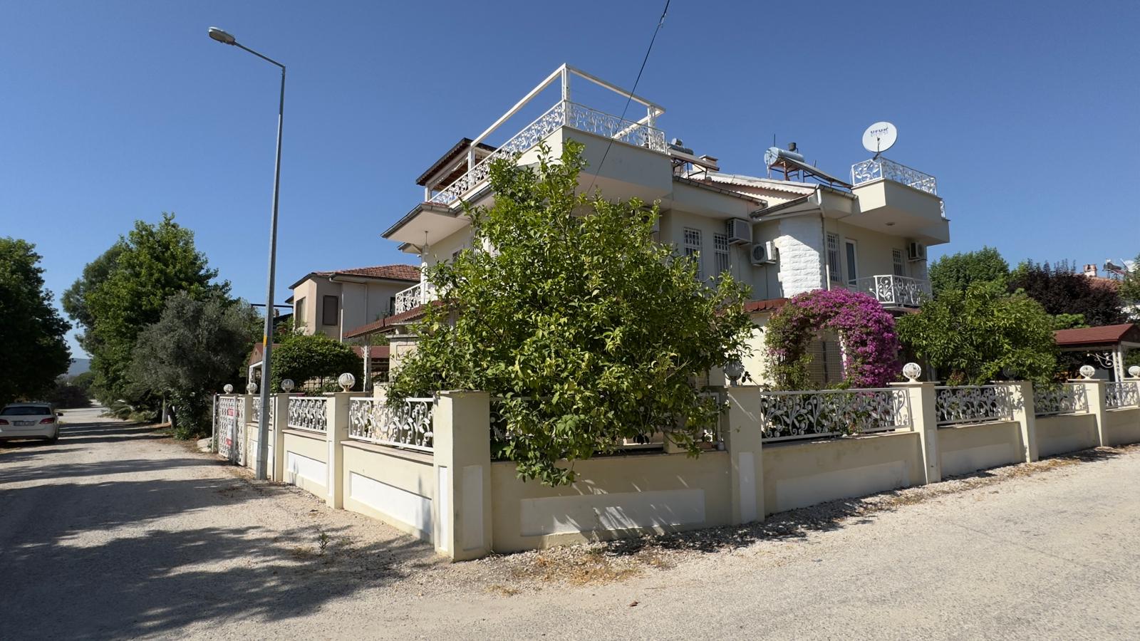 Central Location Calis Villa