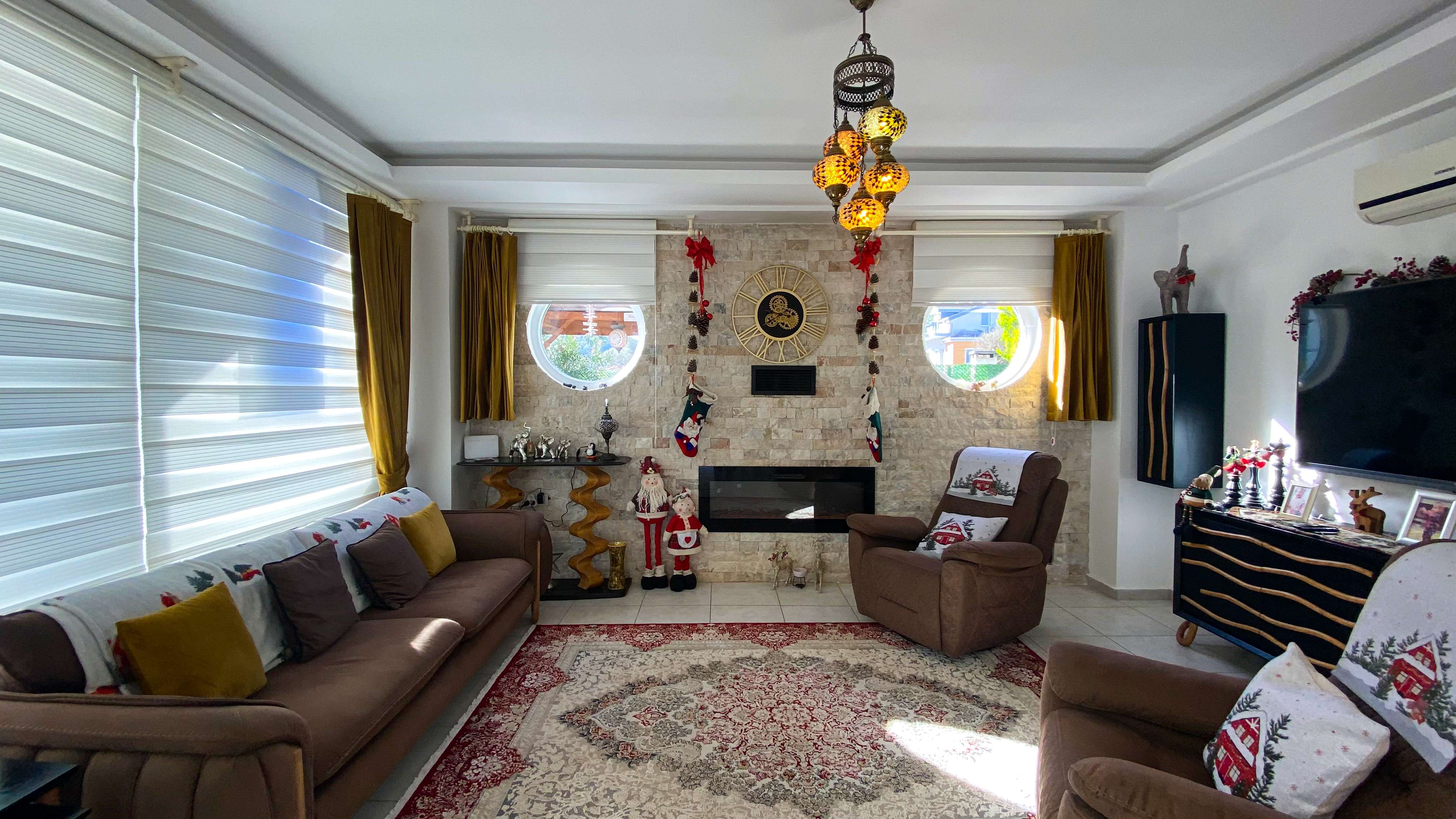 Modern Mountain View Villa