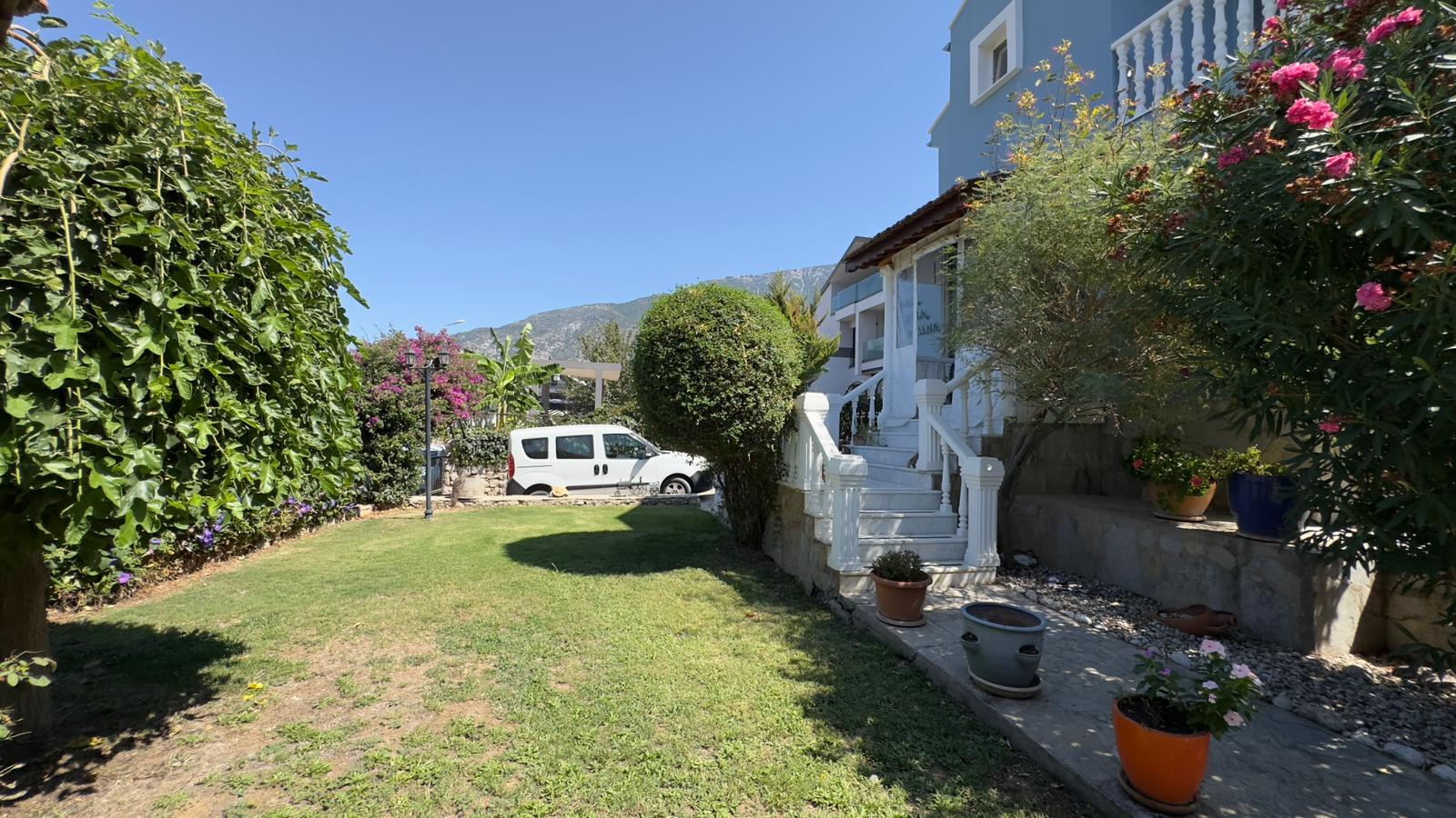 Superb Contemporary Villa in Ovacik