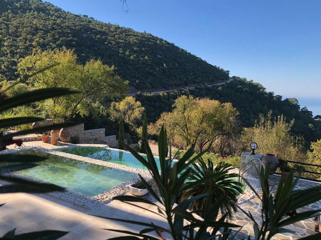 Secluded Detached Stone Villa