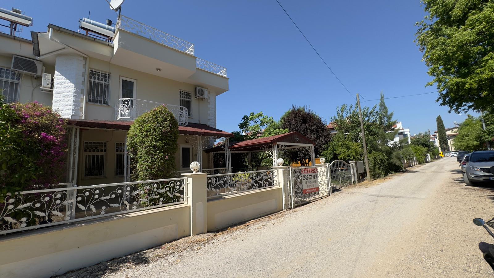 Spacious 3-Bedroom Villa in Calis