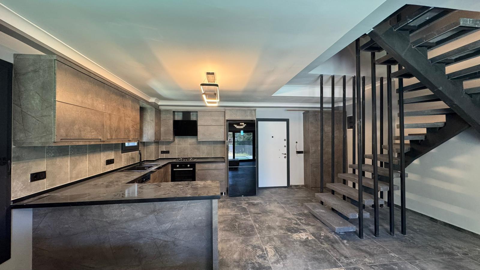 Brand New Luxury Villas