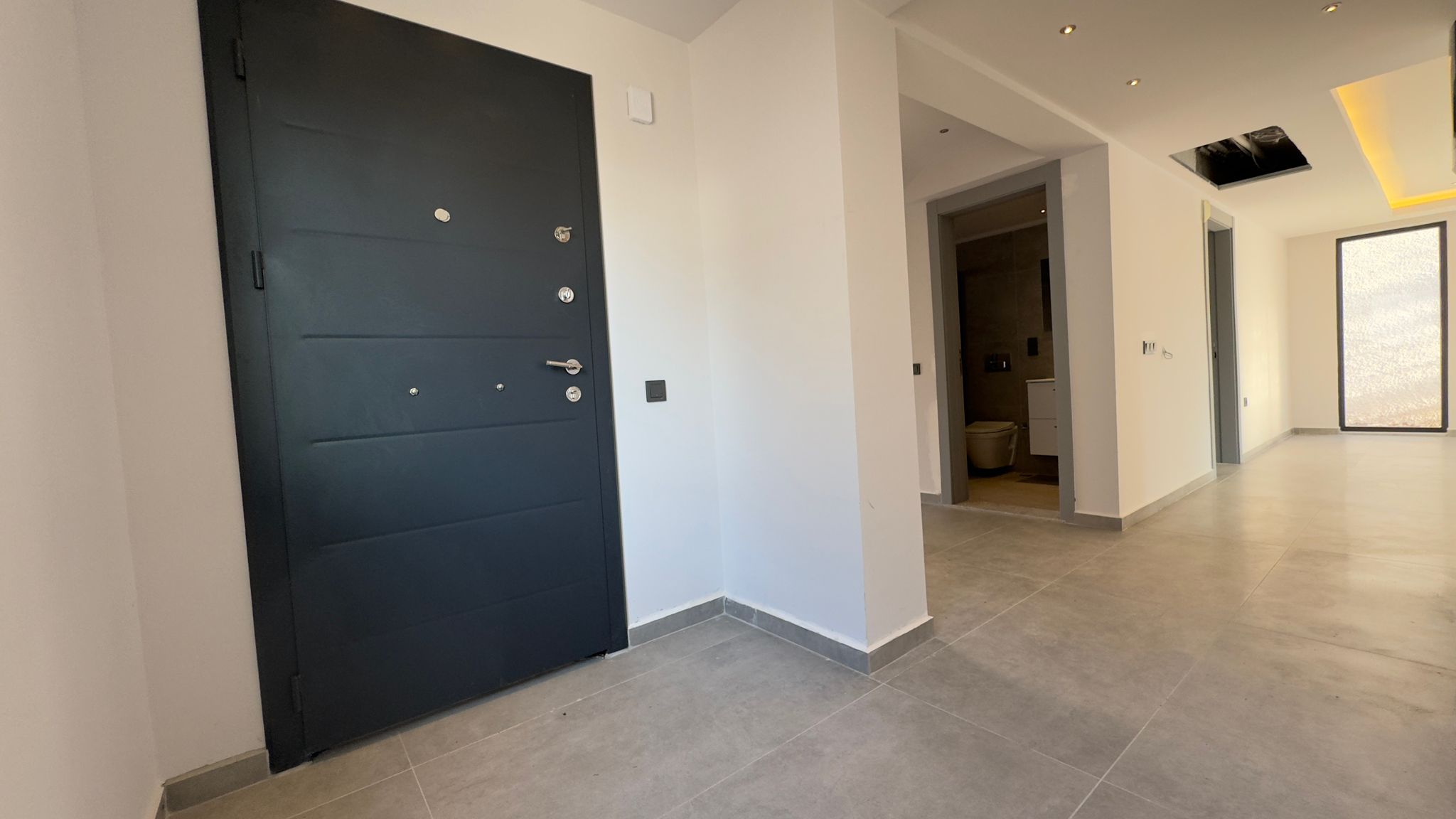 New Luxury Mountain View Villa