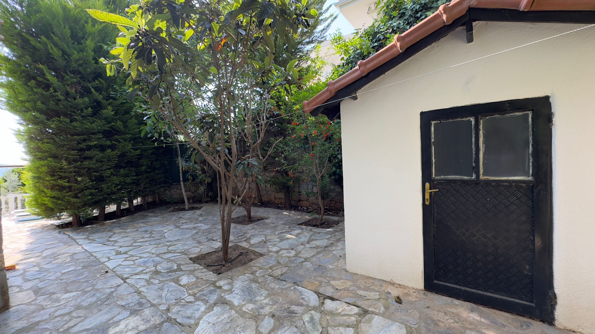 Detached Villa with Great Views