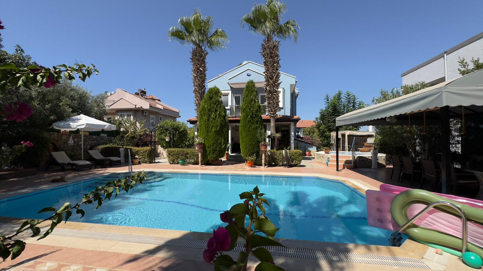 Superb Contemporary Villa in Ovacik