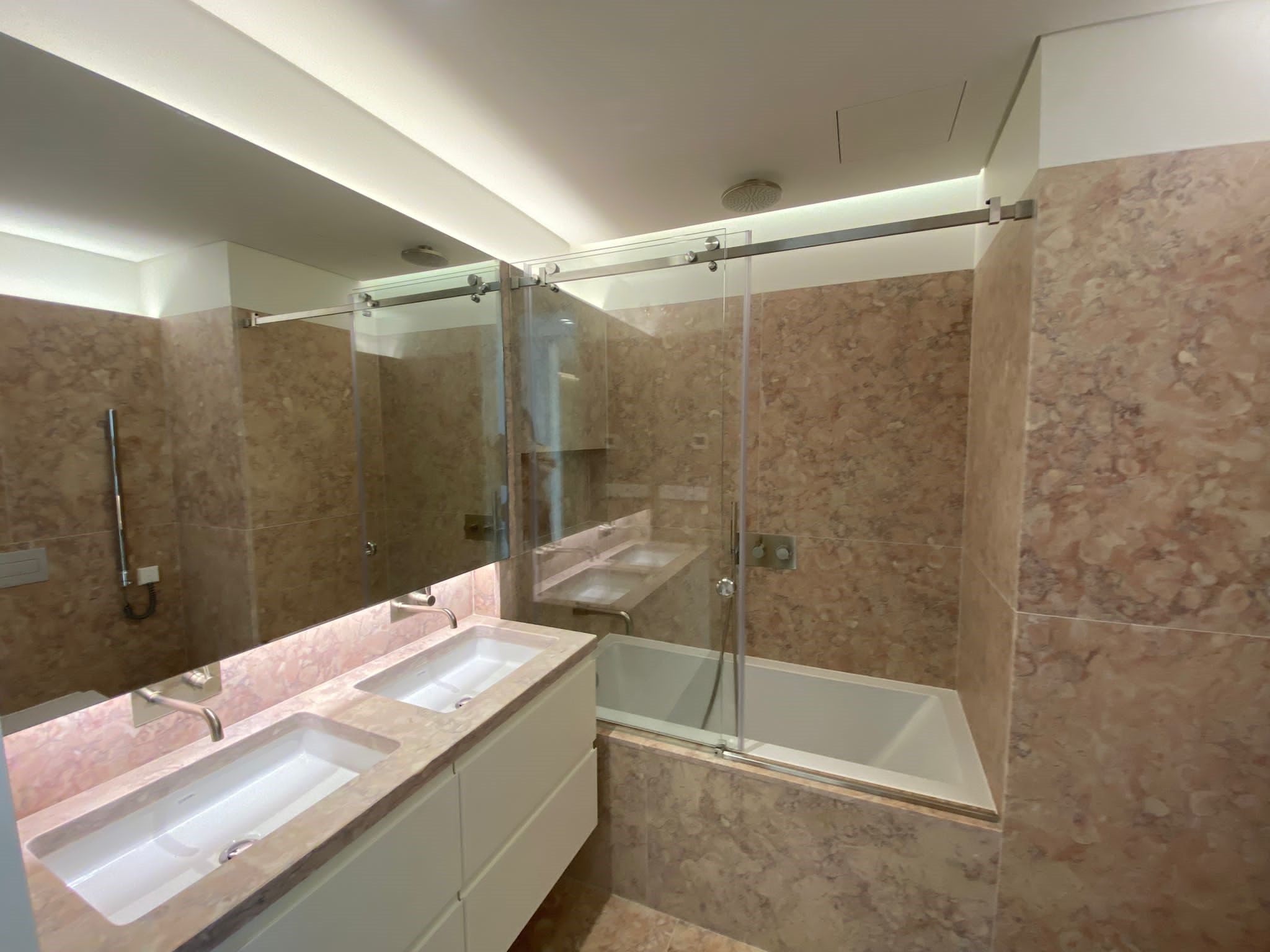 Furnished Apartment  in Graça