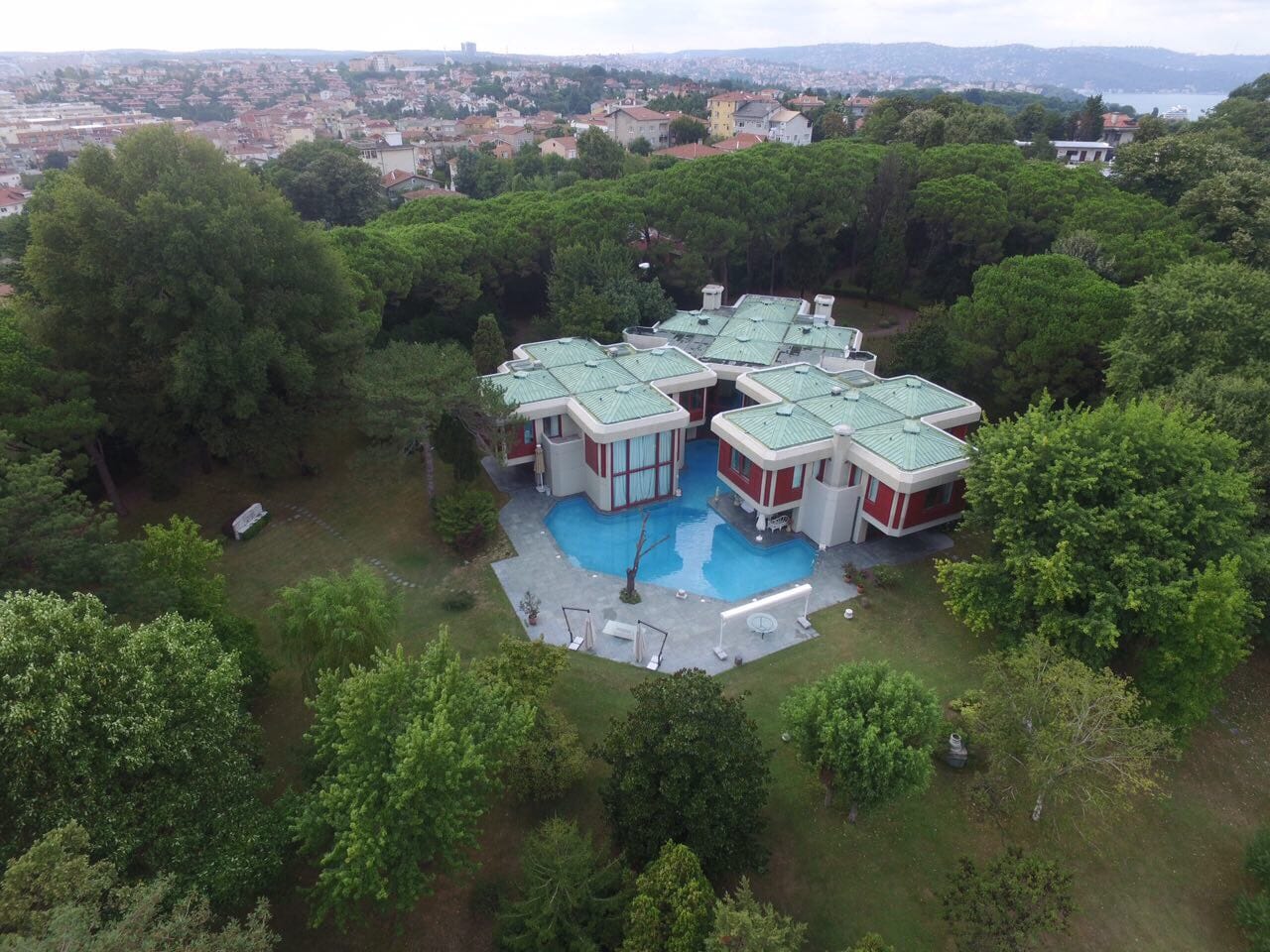 Stunning Contemporary Mansion For Sale In Istanbul
