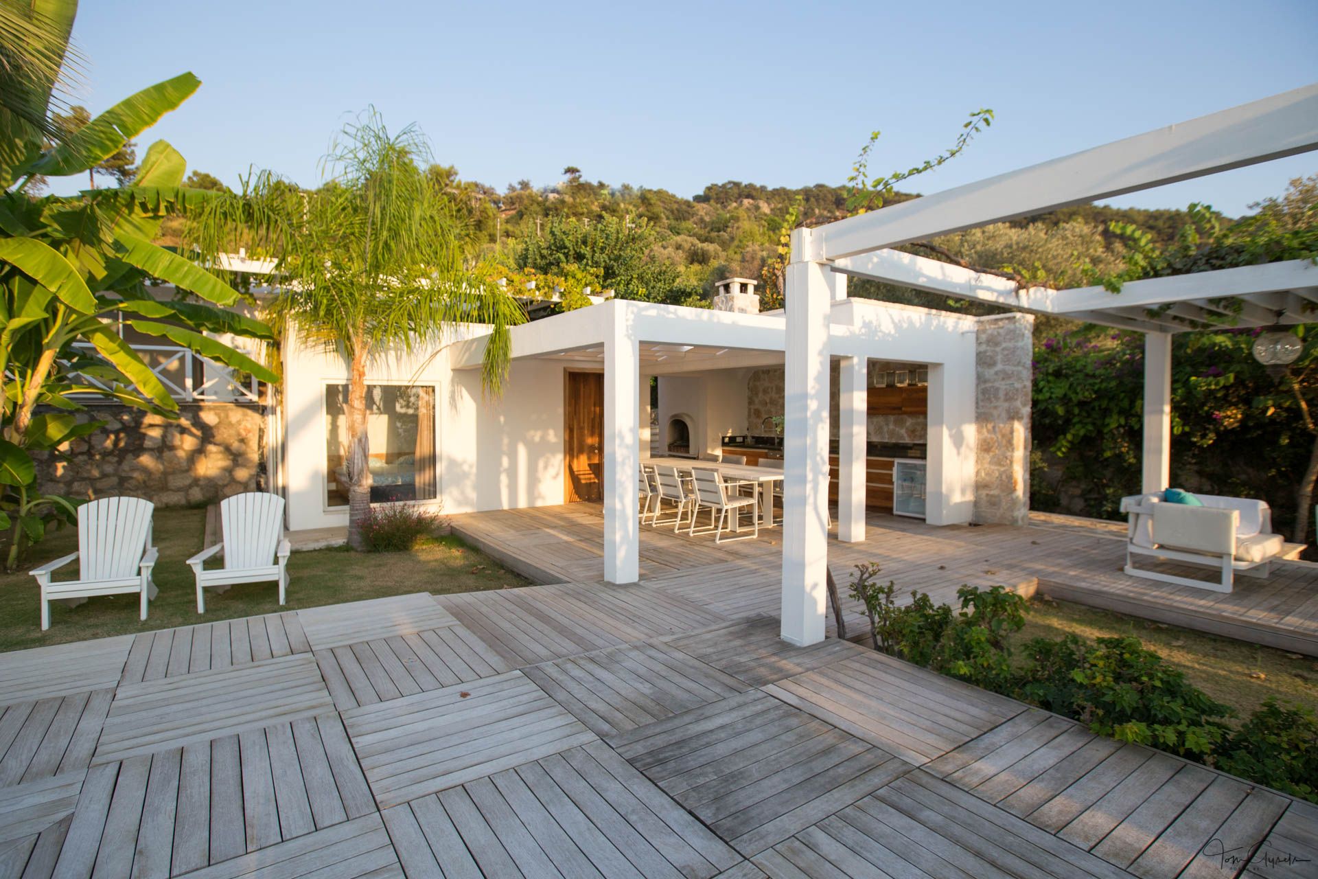 Secluded Villa with Stunning Sea-Views