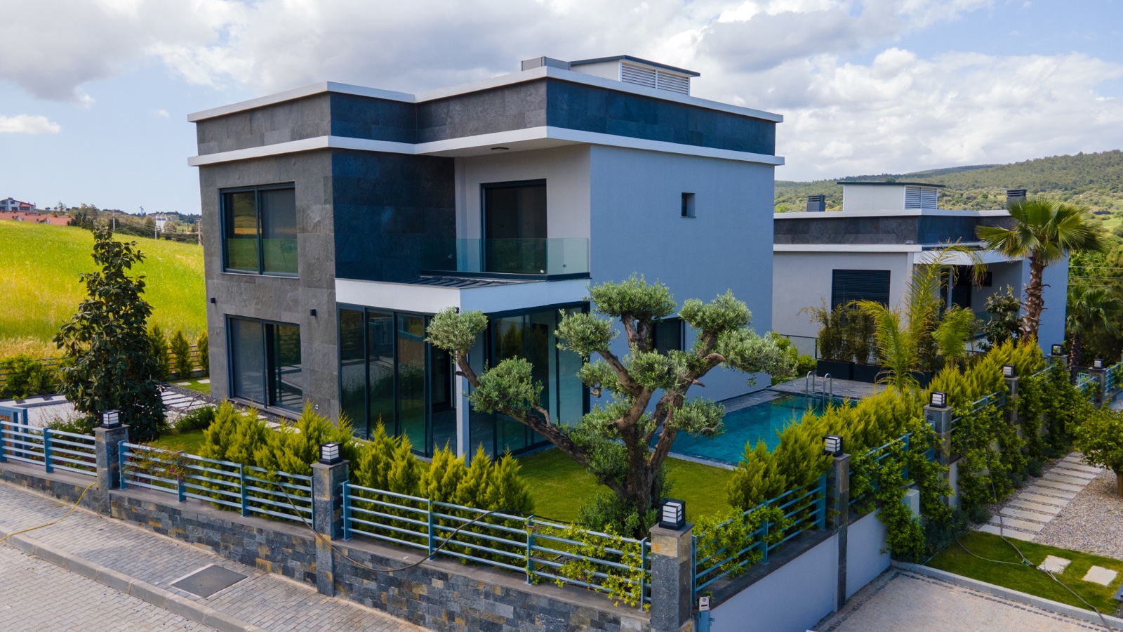 Modern Villas in Izmir