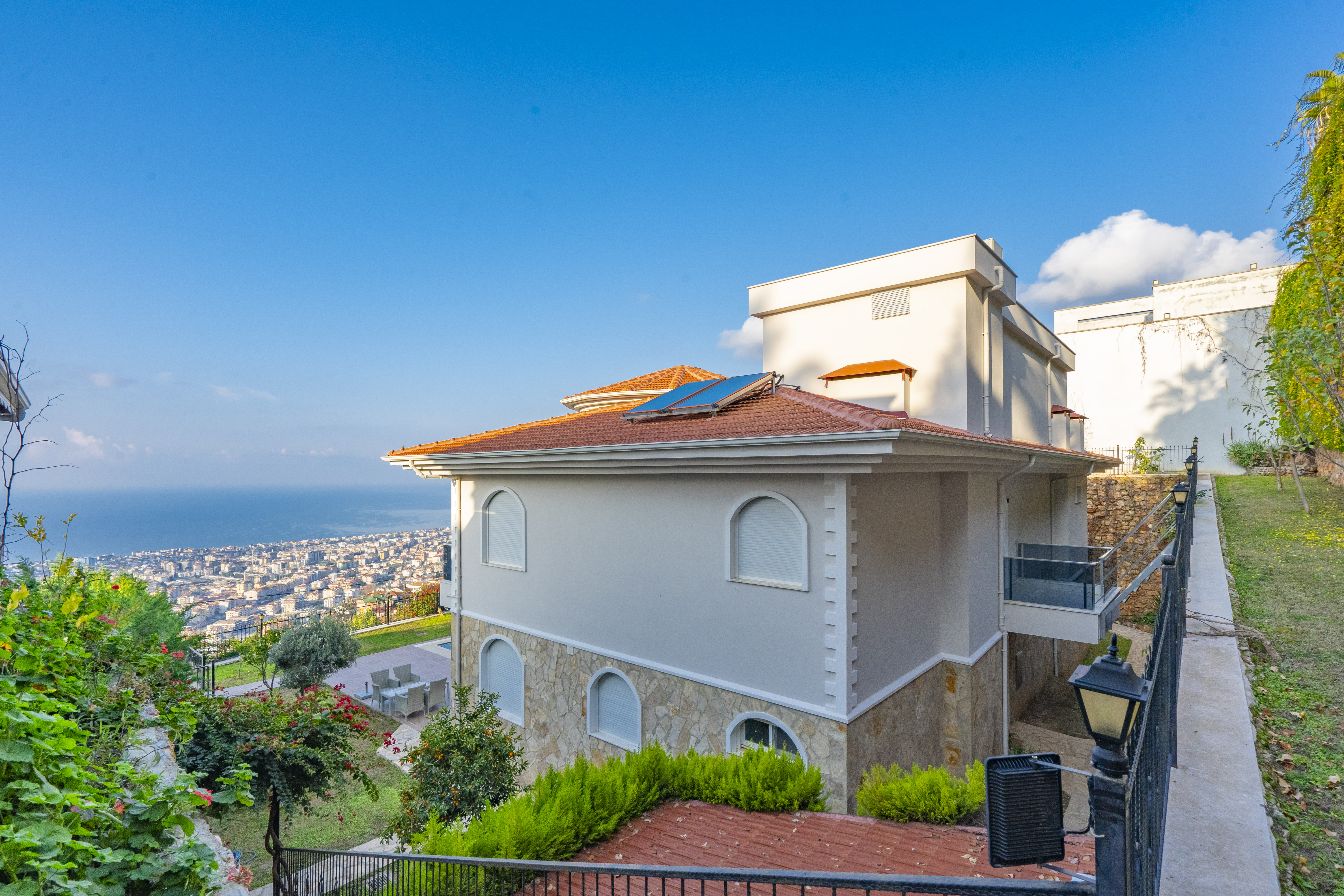 Luxury Sea-View Villa in Alanya