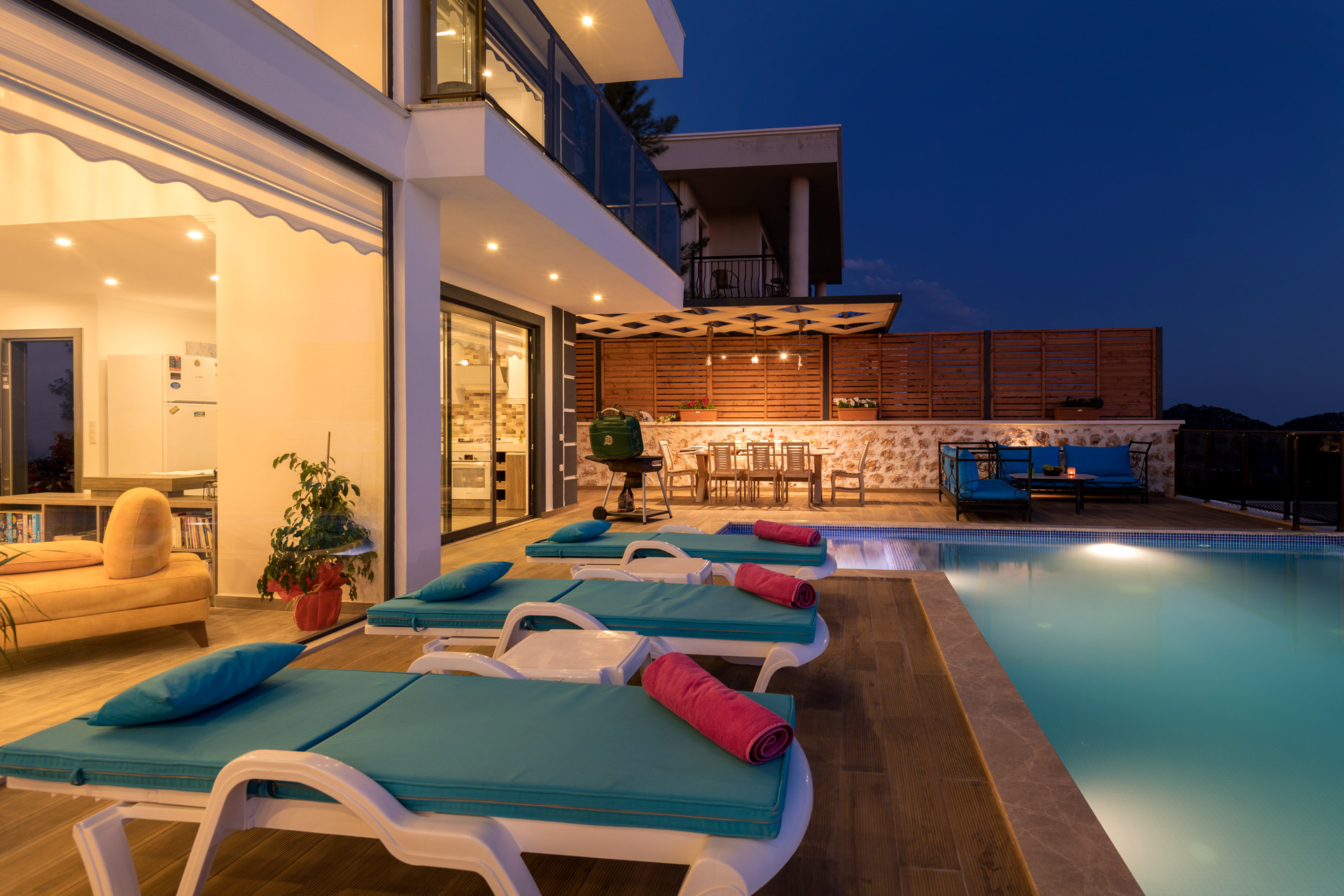 Luxury Panoramic Sea-View Villa